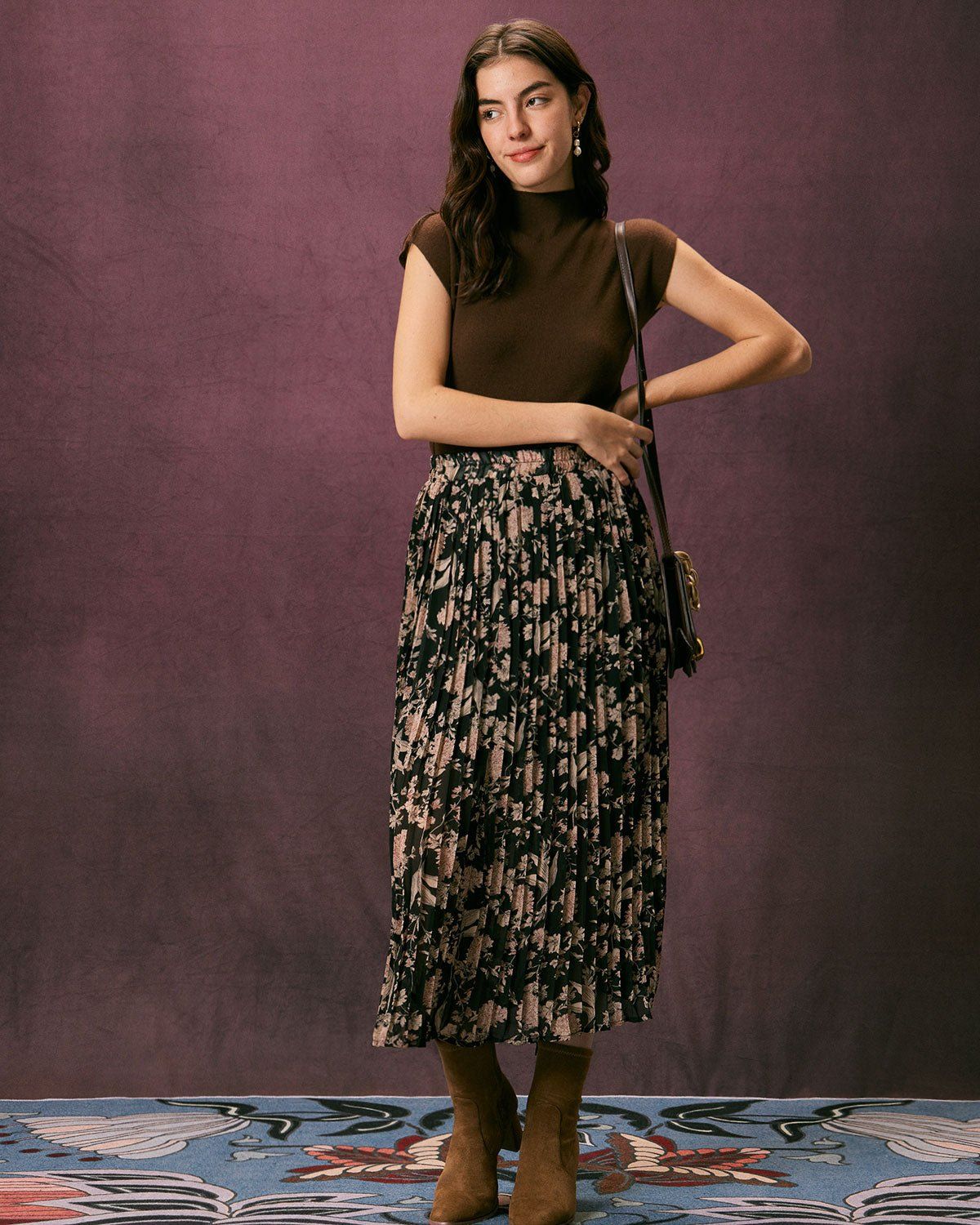 The Elastic Waist Pleated Floral Midi Skirt sold by rihoas product image thumbnail 2