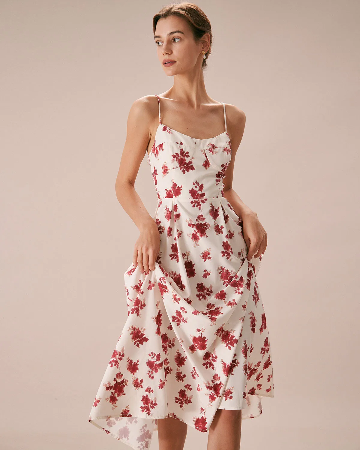 The Red Floral Sweetheart Neck Midi Dress sold by rihoas product image thumbnail 3