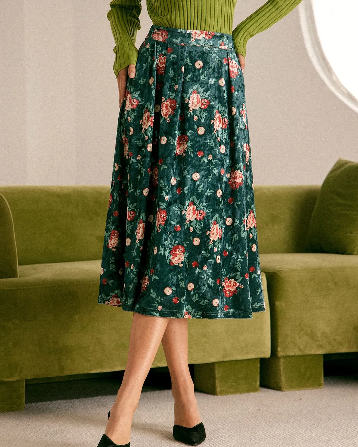 The Green Elastic Waist Floral Velvet Midi Skirt sold by rihoas product image thumbnail 3