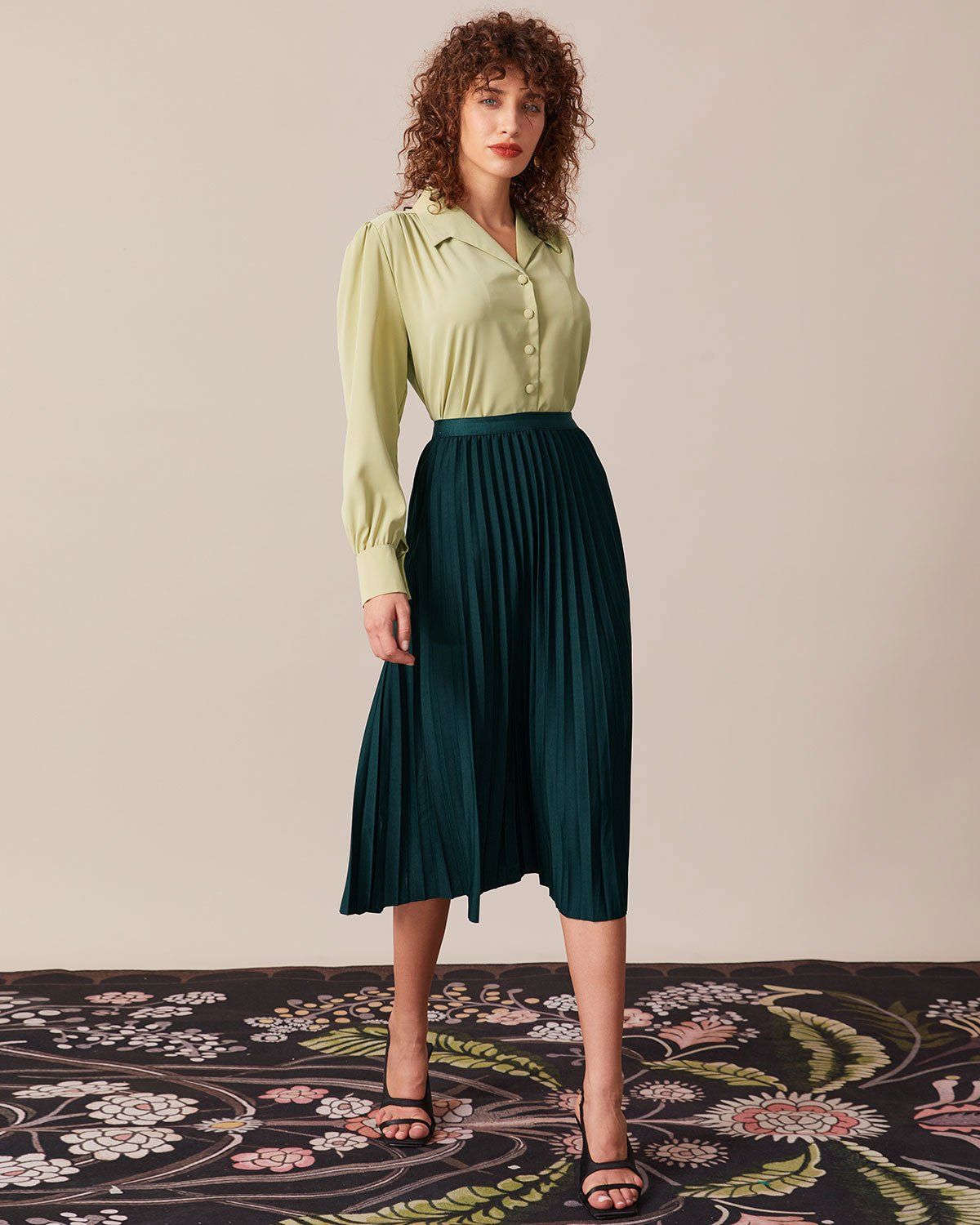 The Green Lapel Ruched Button Up Blouse sold by rihoas product image thumbnail 3