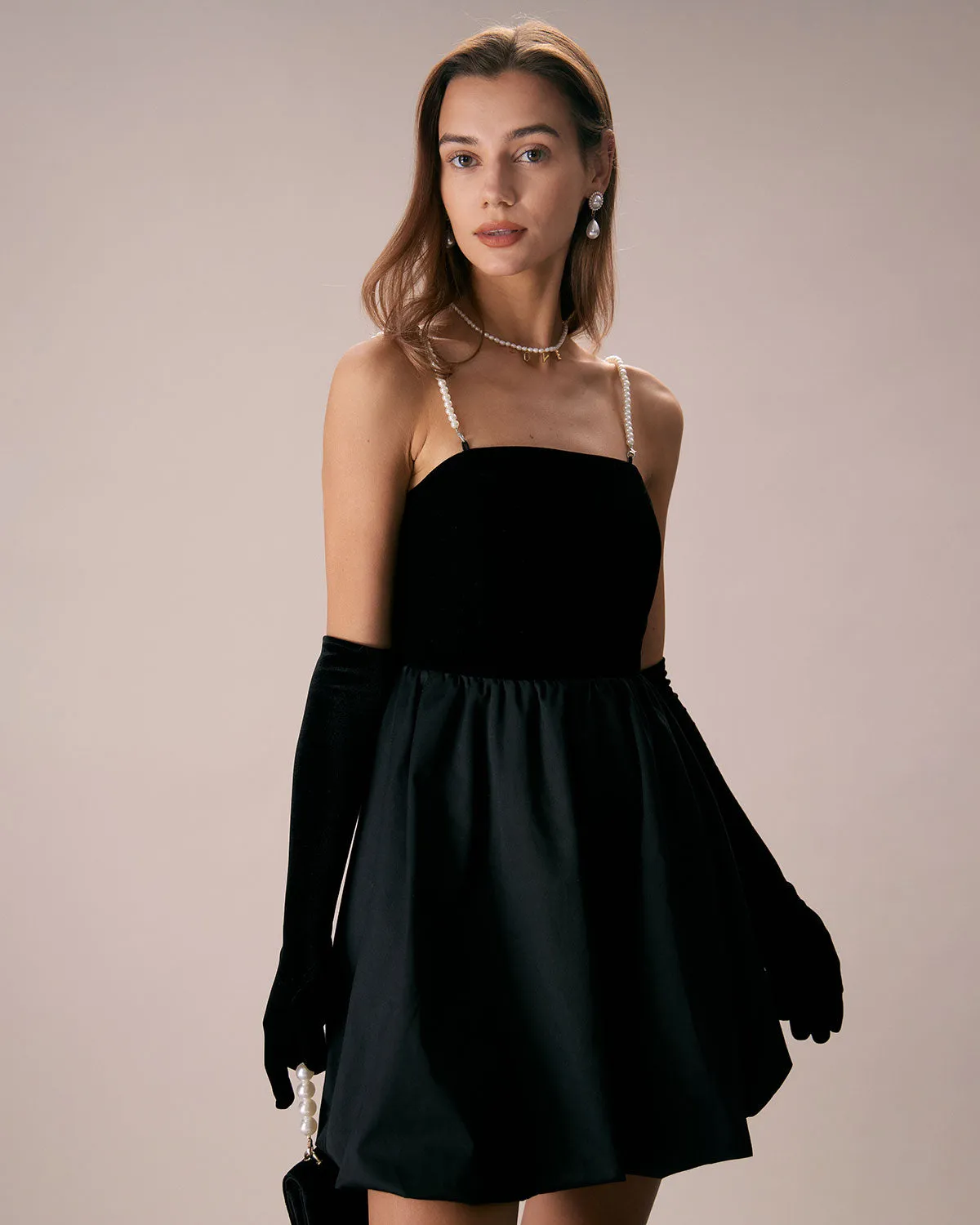 The Black Removable Straps Velvet Mini Dress sold by rihoas product image thumbnail 4