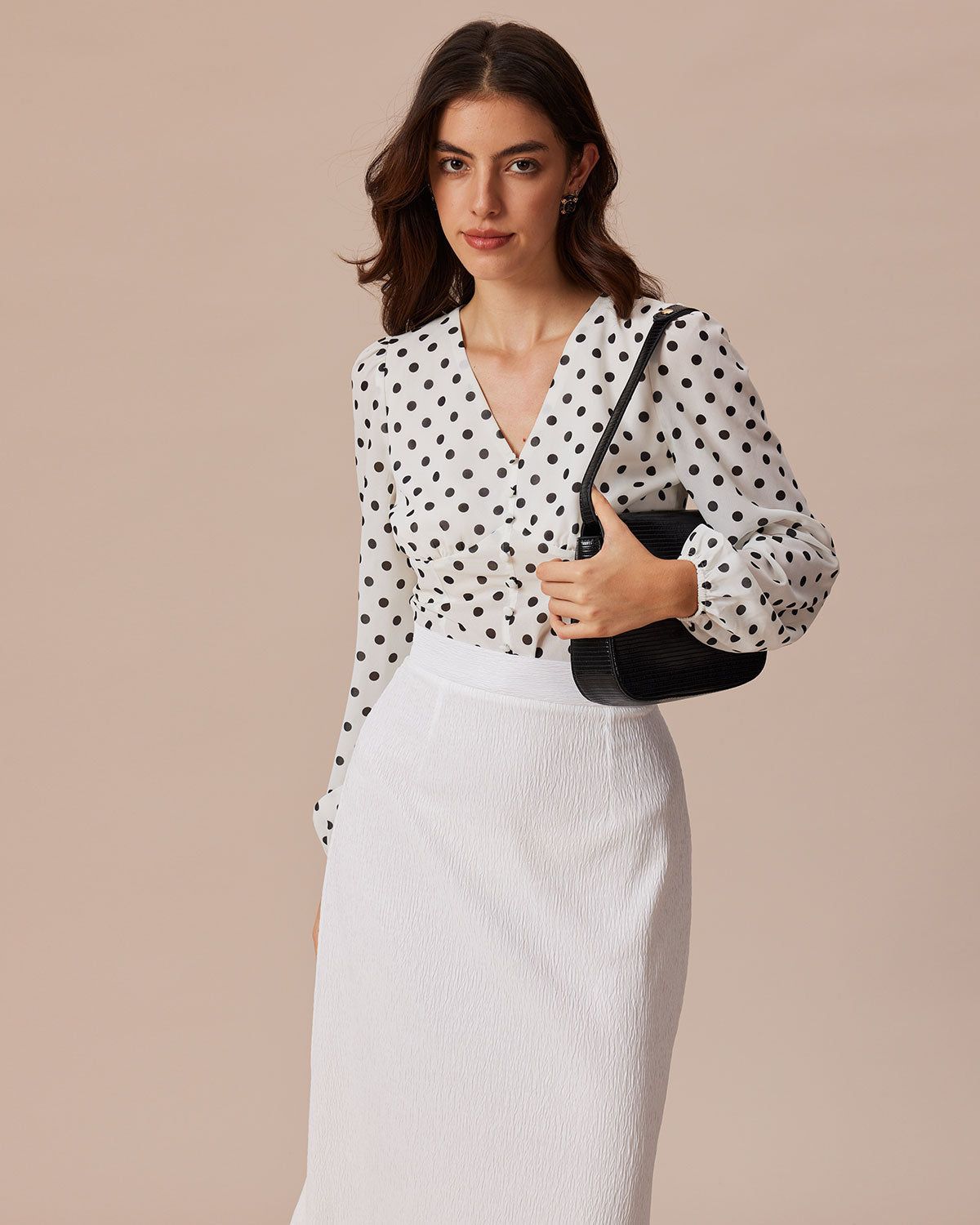 The White Textured Crepe Ruched Midi Skirt sold by rihoas product image thumbnail 3