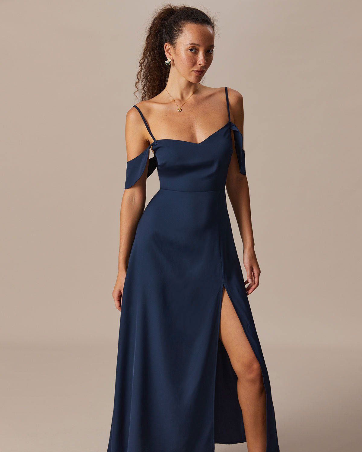 The Navy V Neck Shirred Backless Maxi Dress sold by rihoas product image thumbnail 2