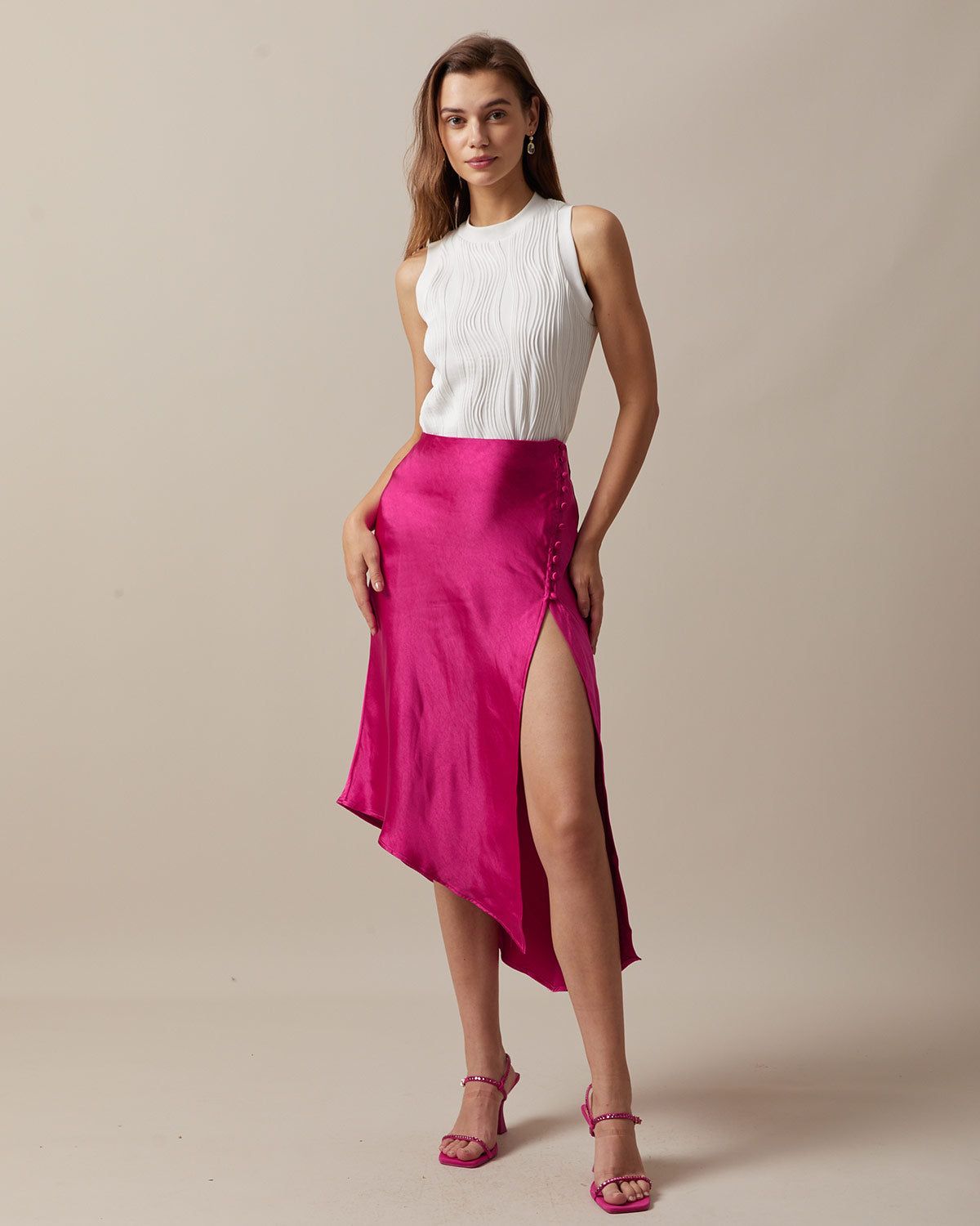 The White Wave Textured Sleeveless Tank Top sold by rihoas product image thumbnail 4