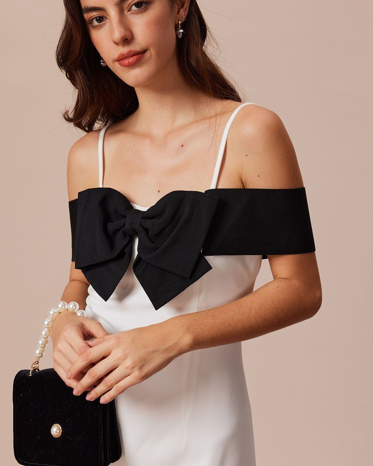 The White Off The Shoulder Bowknot Mini Dress sold by rihoas product image thumbnail 2