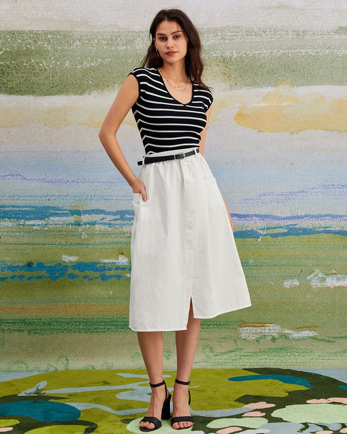 The White Elastic Waist Pockets Midi Skirt sold by rihoas product image thumbnail 2