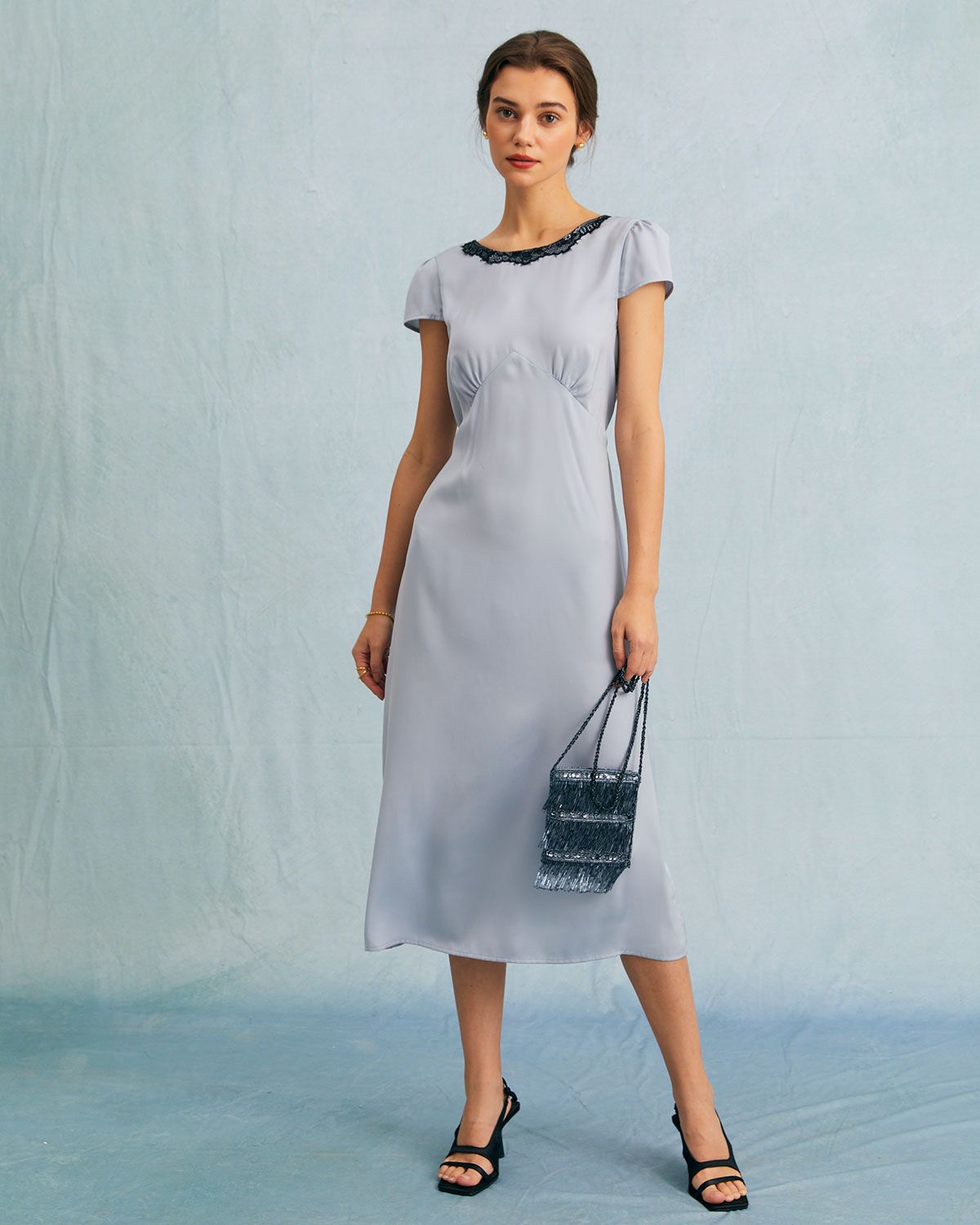 The Blue Round Neck Lace Trim Satin Midi Dress sold by rihoas product image thumbnail 4