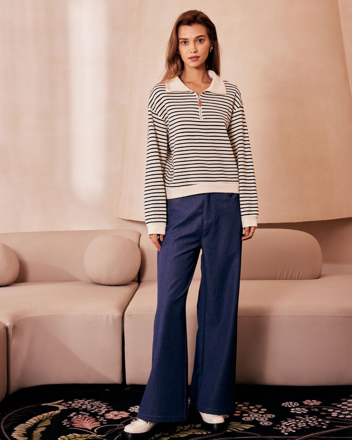 The Apricot Lapel Scalloped Striped Sweatshirt sold by rihoas product image thumbnail 4