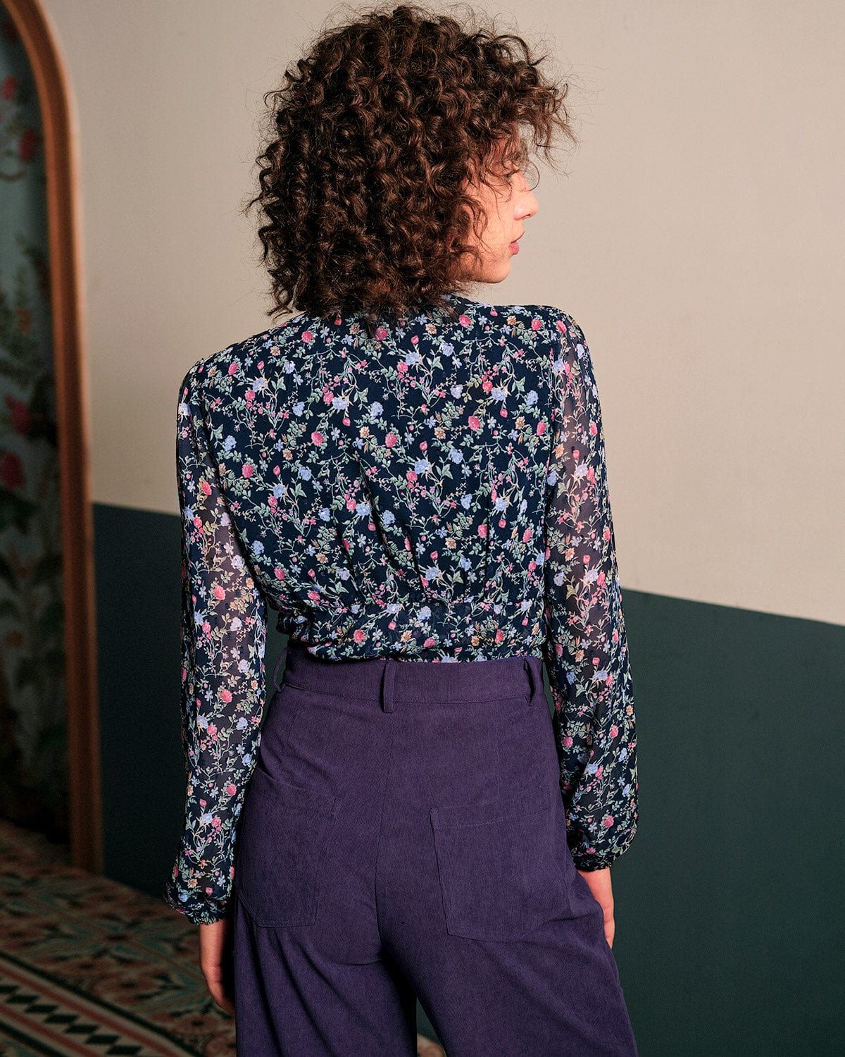 The V Neck Lantern Sleeve Floral Blouse sold by rihoas product image thumbnail 5