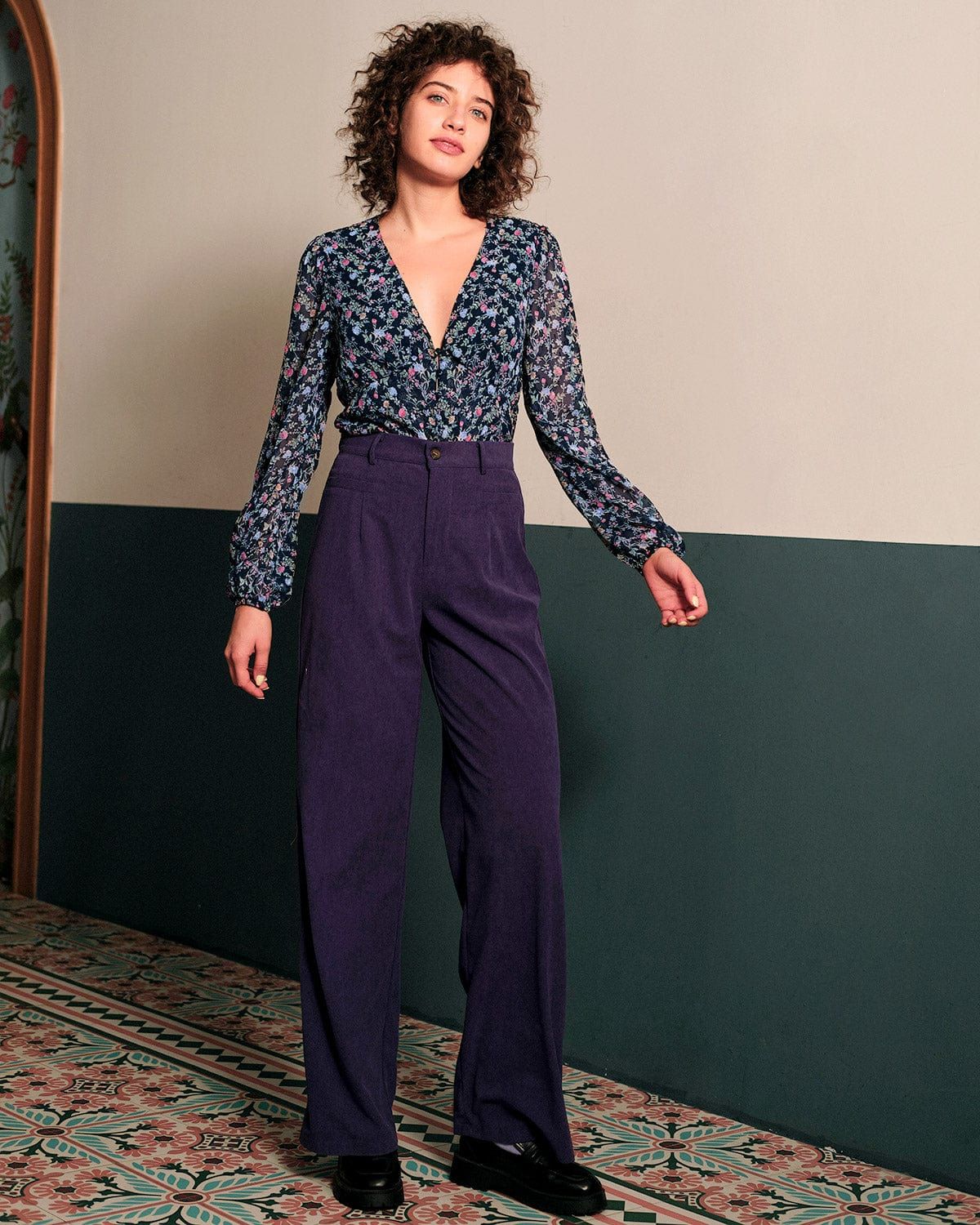 The V Neck Lantern Sleeve Floral Blouse sold by rihoas product image thumbnail 3