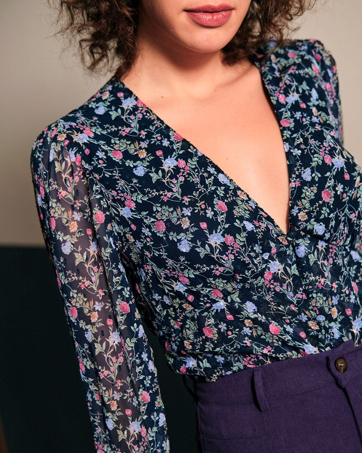 The V Neck Lantern Sleeve Floral Blouse sold by rihoas product image thumbnail 2