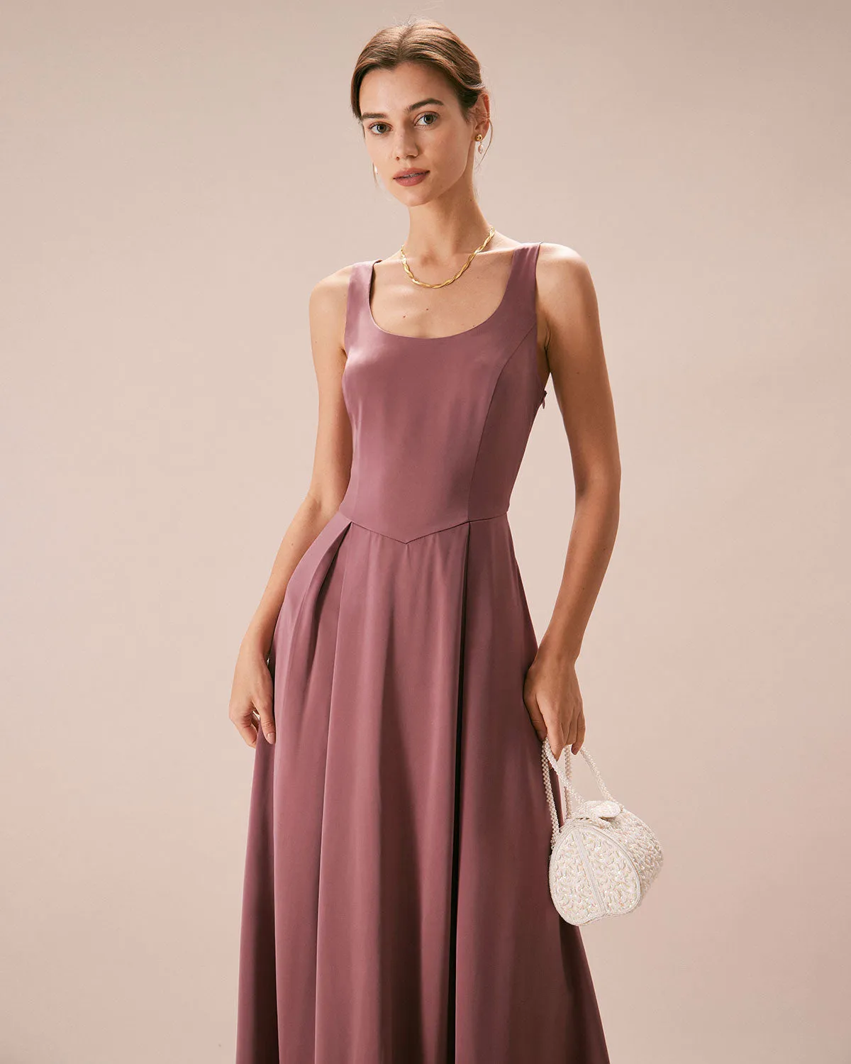 The Pink U-neck Sleeveless Satin Maxi Dress sold by rihoas product image thumbnail 2