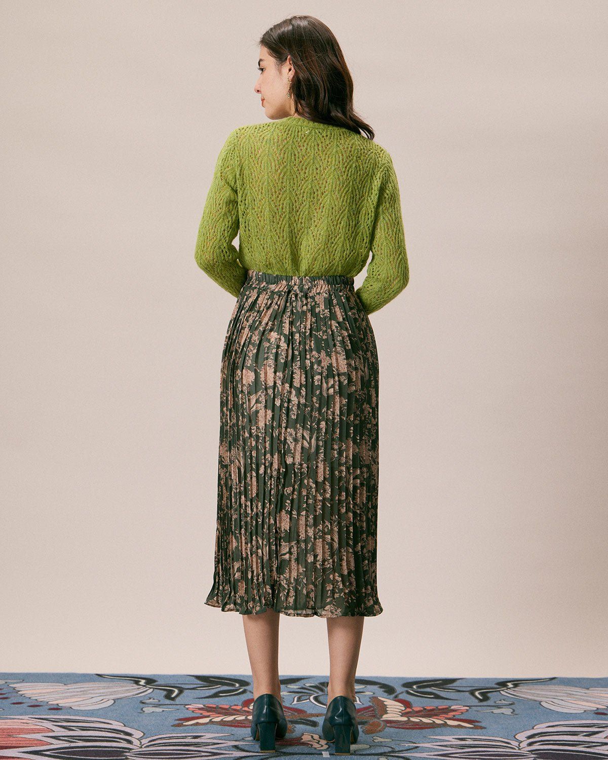 The Green V Neck Pointelle Button Cardigan sold by rihoas product image thumbnail 6