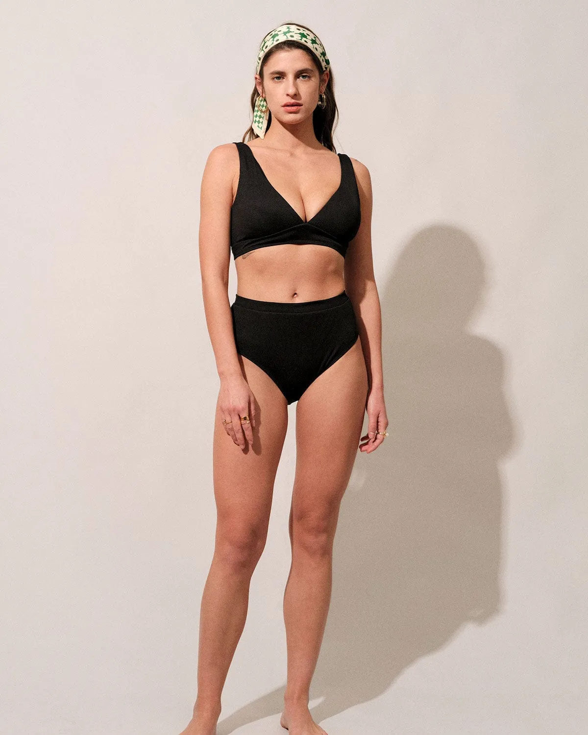 The Black V Neck Tie Back Ribbed Bikini Set sold by rihoas product image thumbnail 3
