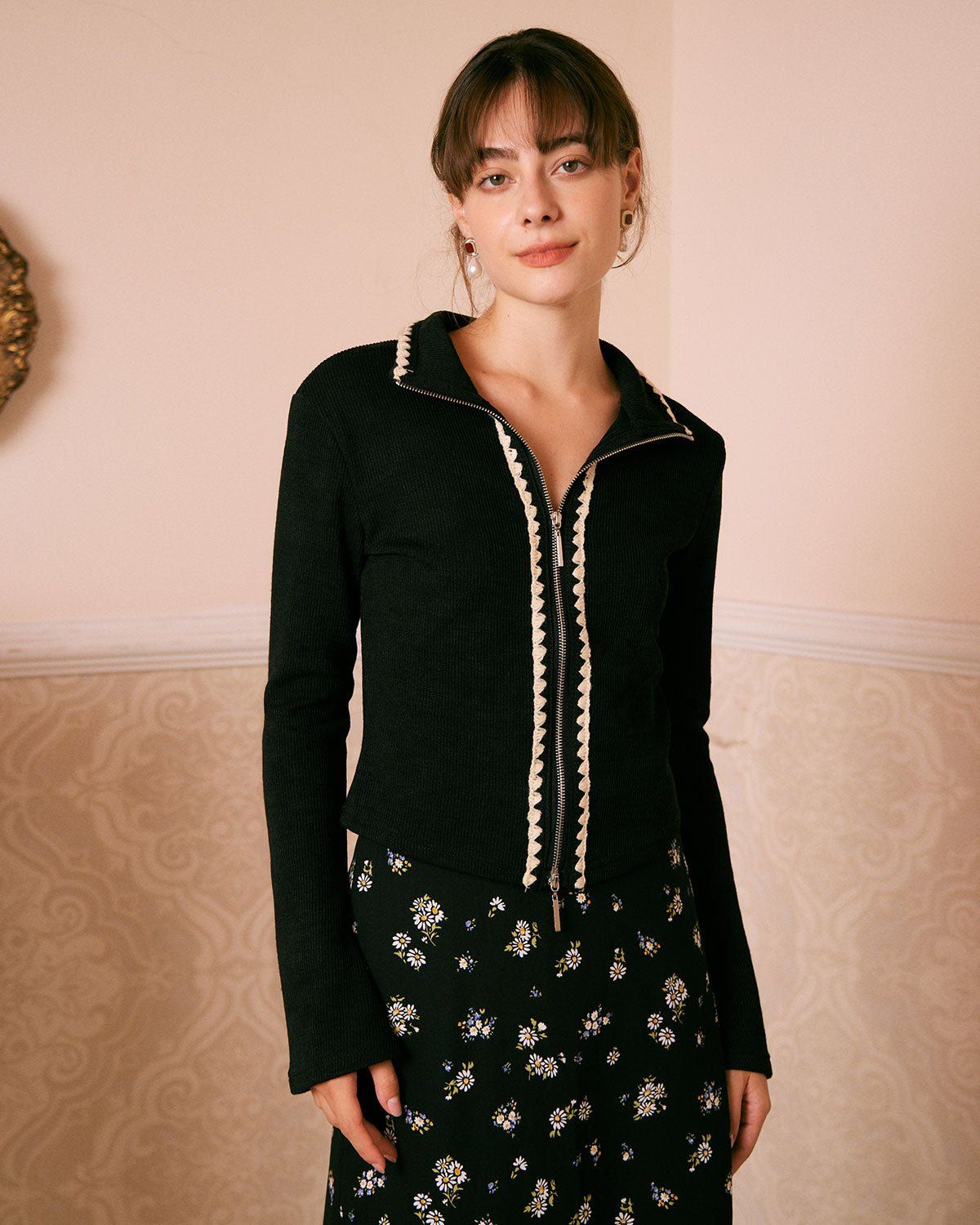The Black Lapel Contrast Scalloped Cardigan sold by rihoas