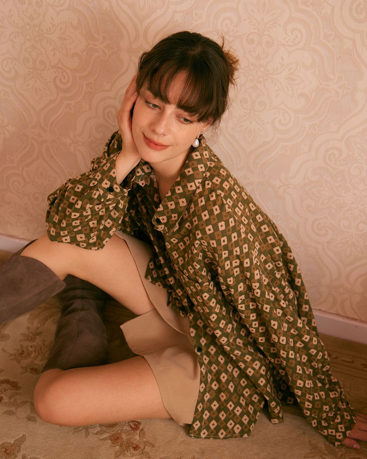 The Green Collared Geometric Button Up Shirt sold by rihoas product image thumbnail 3