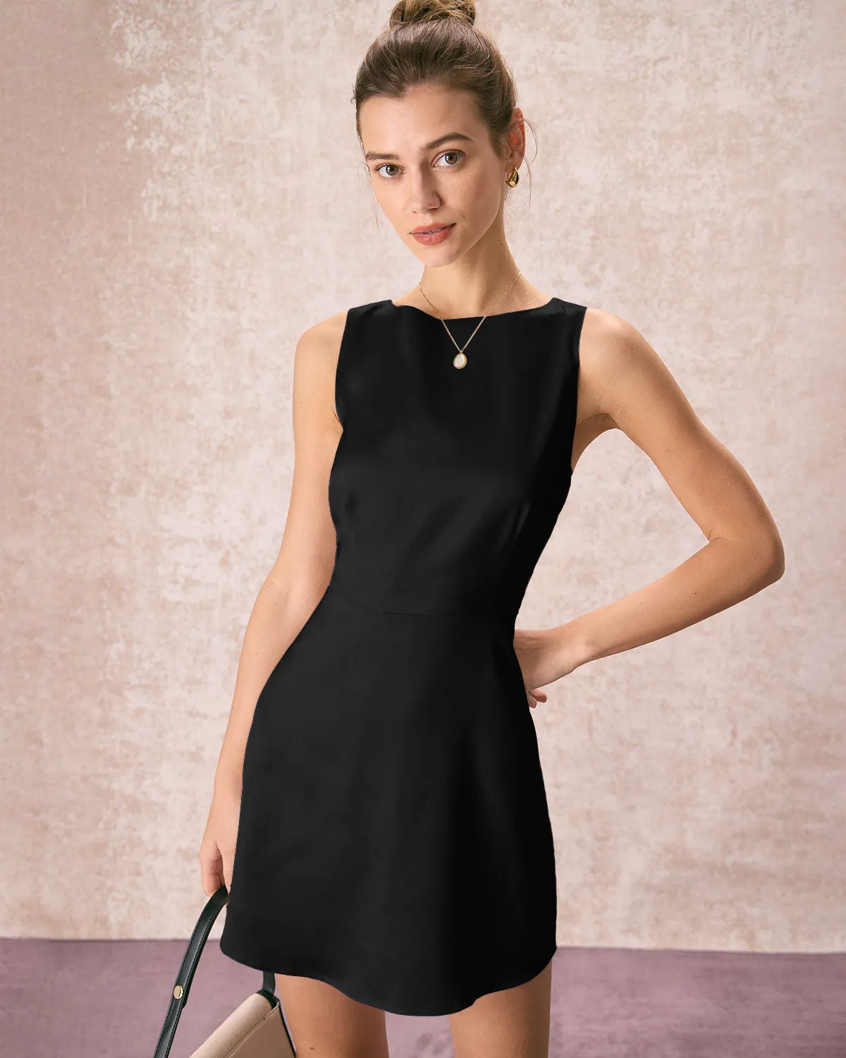 韓国人気★新作★[RONRON] BOATNECK SLEEVELESS MINI DRESS 韓国人気☆新作☆[RONRON] BOATNECK SLEEVELESS MINI DRESS