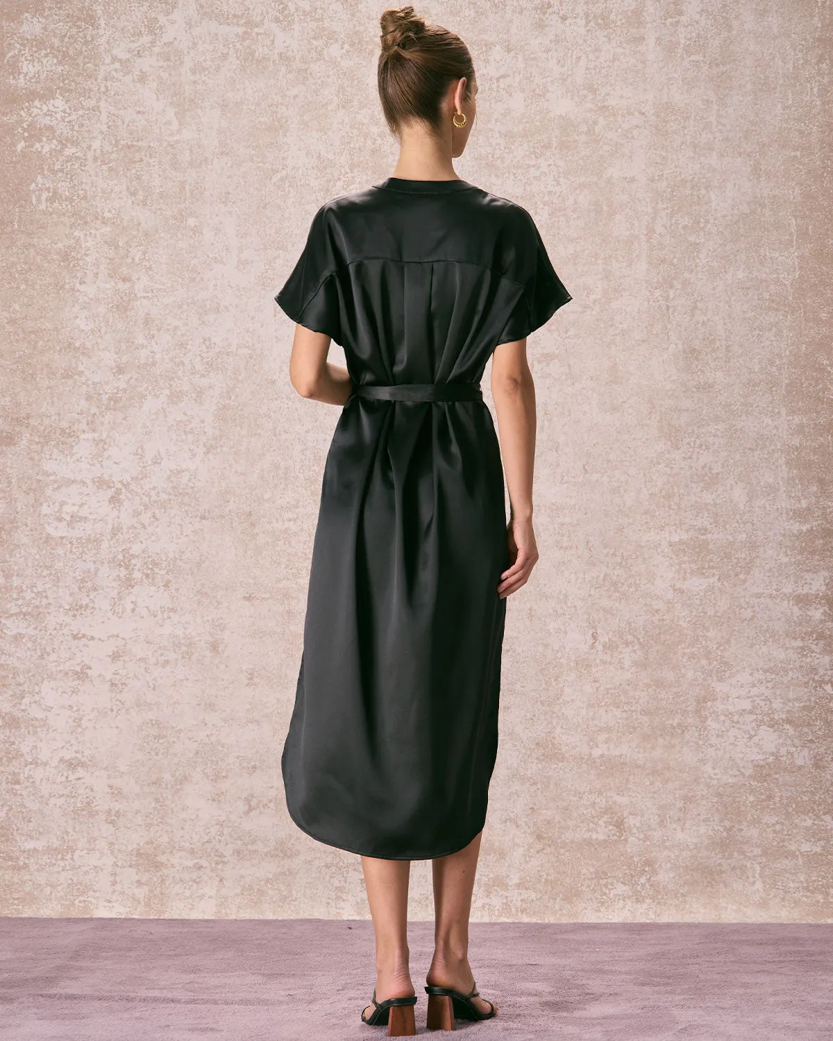 The Black Crew Neck Belted Satin Midi Dress sold by rihoas product image thumbnail 5