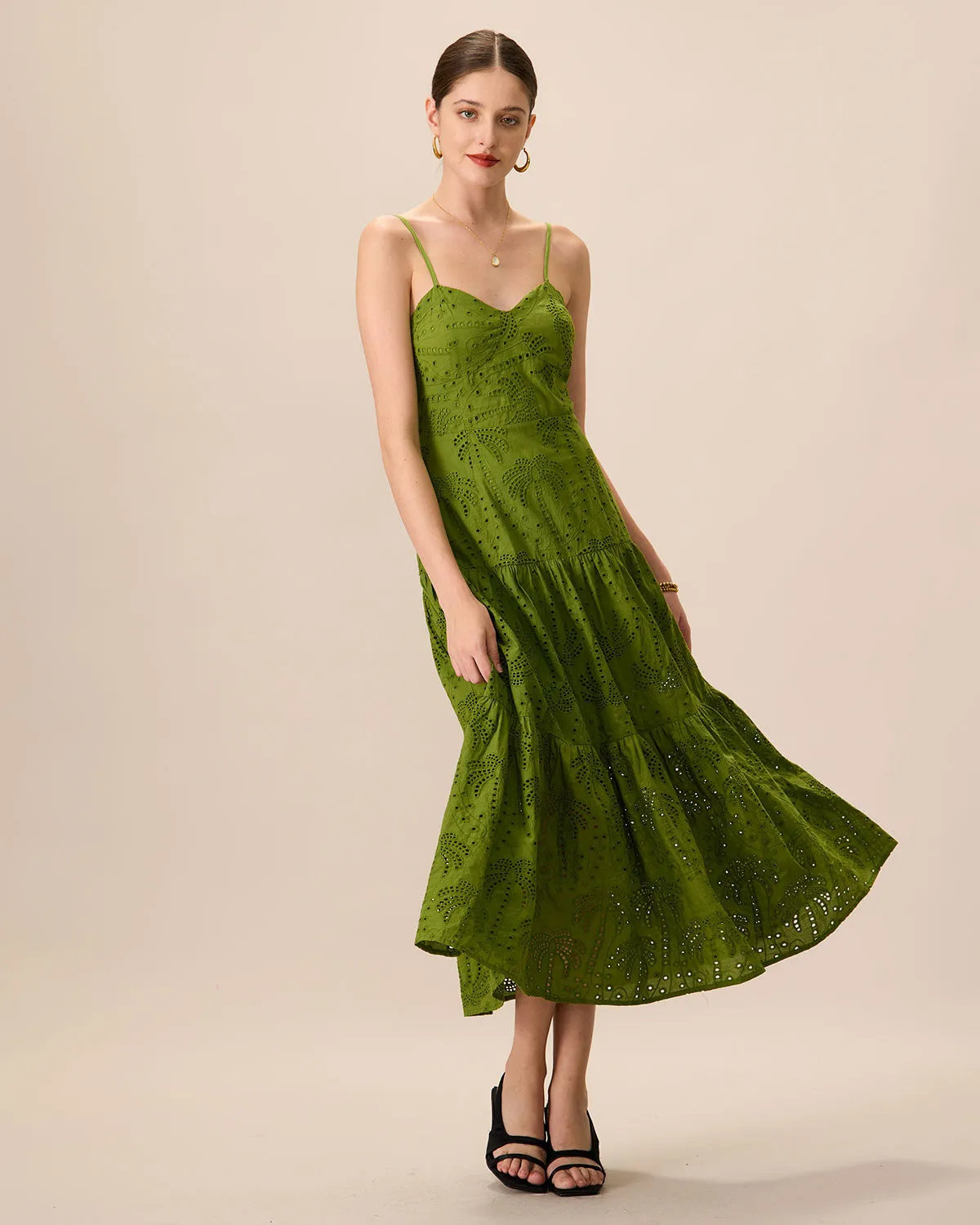 The Green Sweetheart Neck Embroidery Slip Midi Dress sold by rihoas product image thumbnail 3