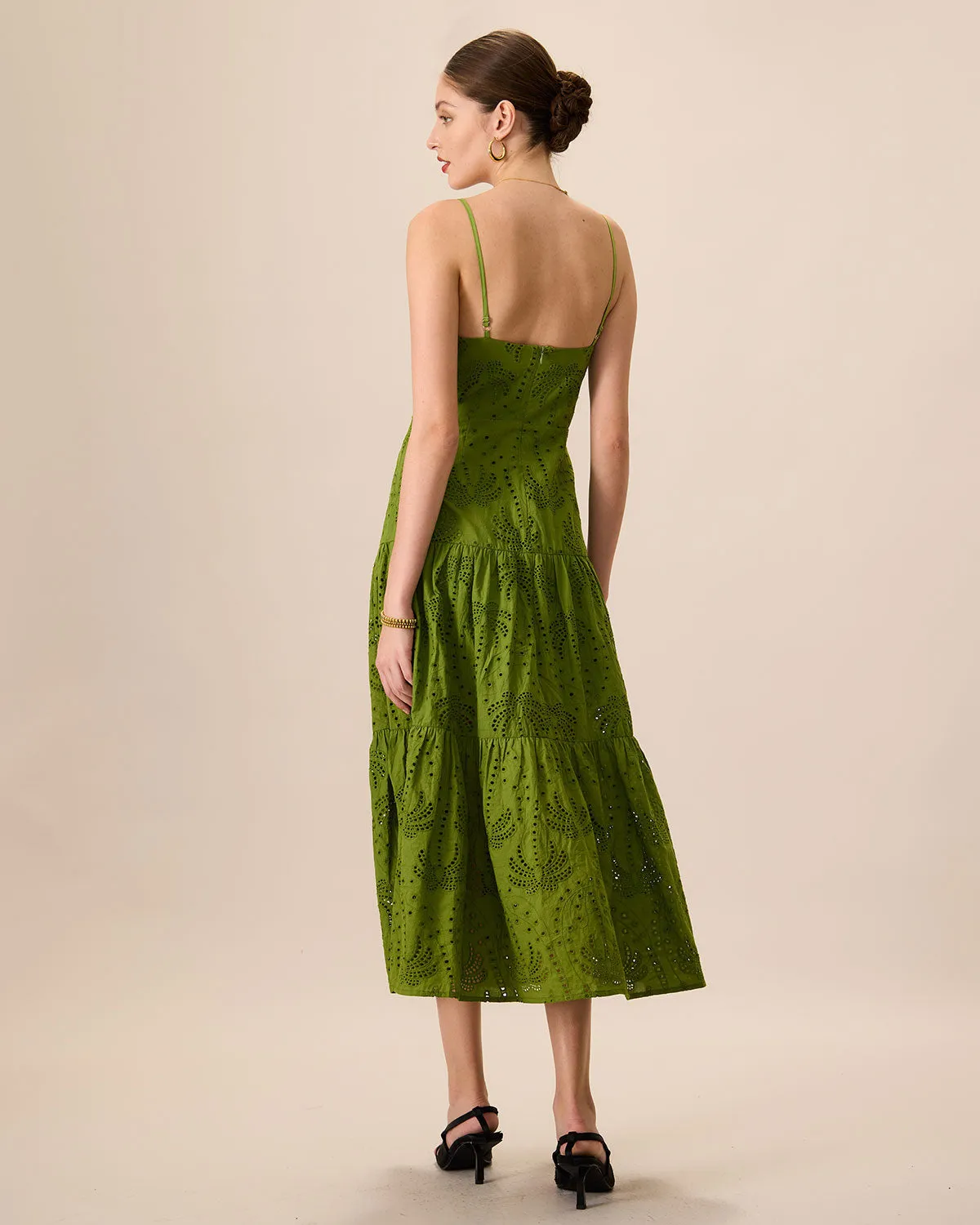 The Green Sweetheart Neck Embroidery Slip Midi Dress sold by rihoas product image thumbnail 5