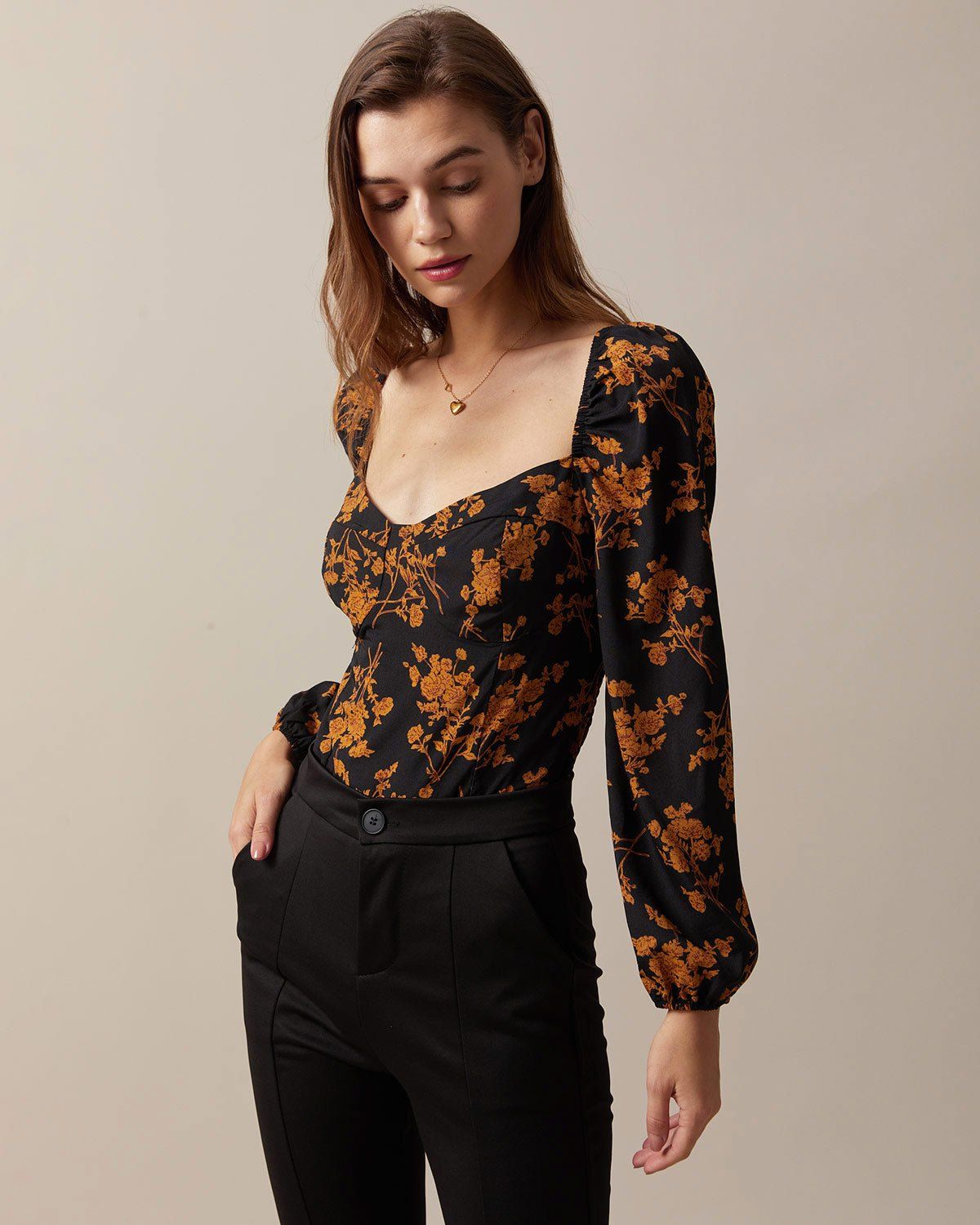The Black Sweetheart Neck Floral Puff Sleeve Blouse sold by rihoas product image thumbnail 4