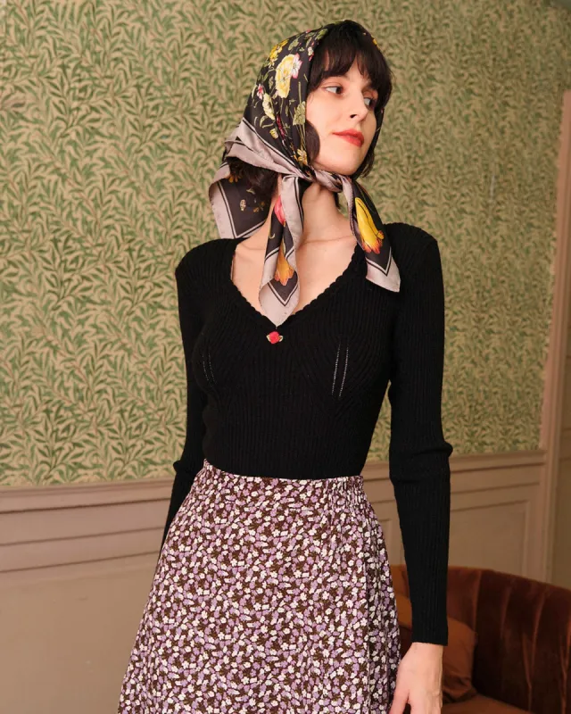 The Solid Color Wavy Trim Knit Top sold by rihoas