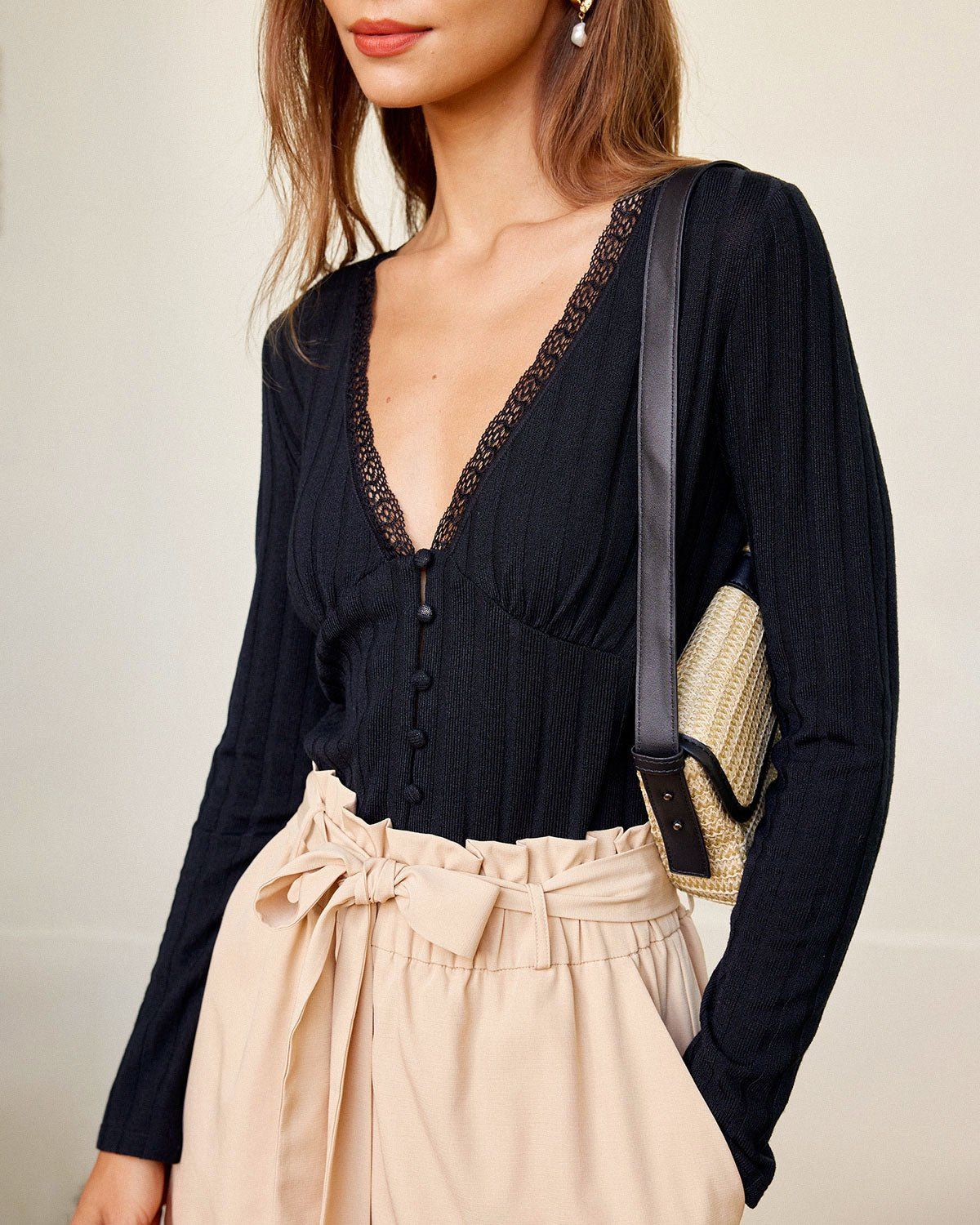 The Black V Neck Ribbed Lace Trim Knit Tee sold by rihoas product image thumbnail 4