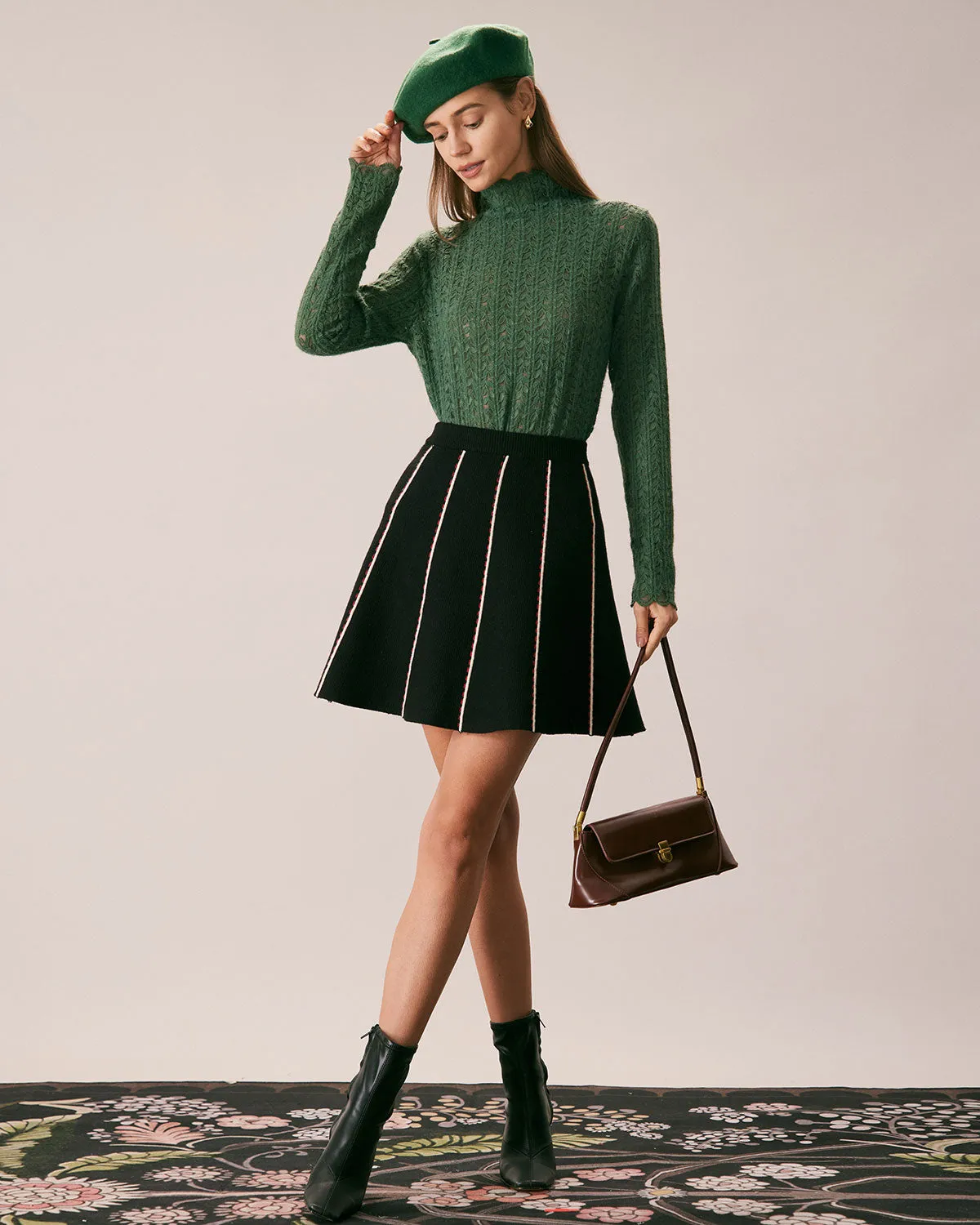 The Black High Waisted Contrast Mini Skirt sold by rihoas product image thumbnail 4