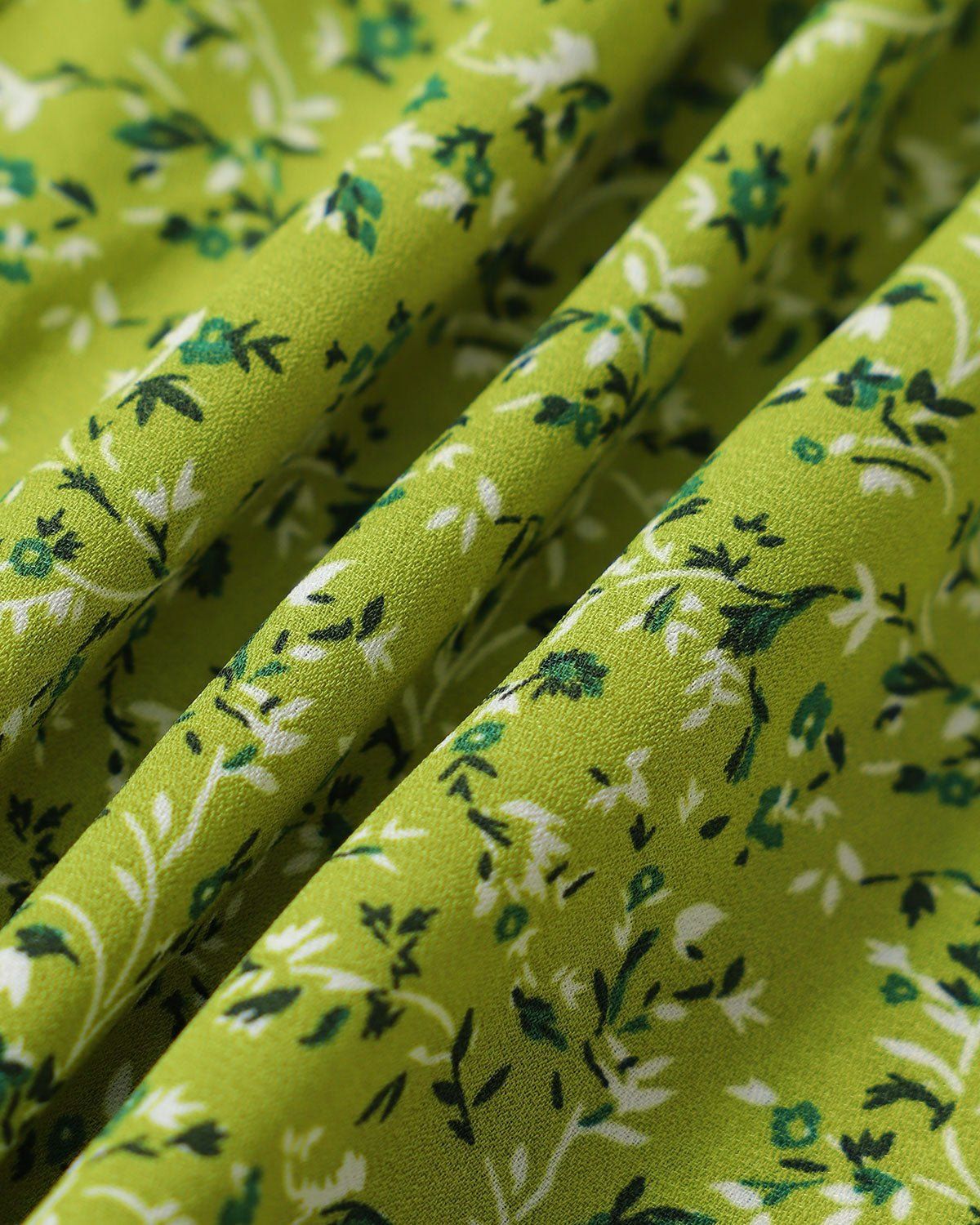 The Green Floral Cutout Cap Sleeve Midi Dress sold by rihoas product image thumbnail 2
