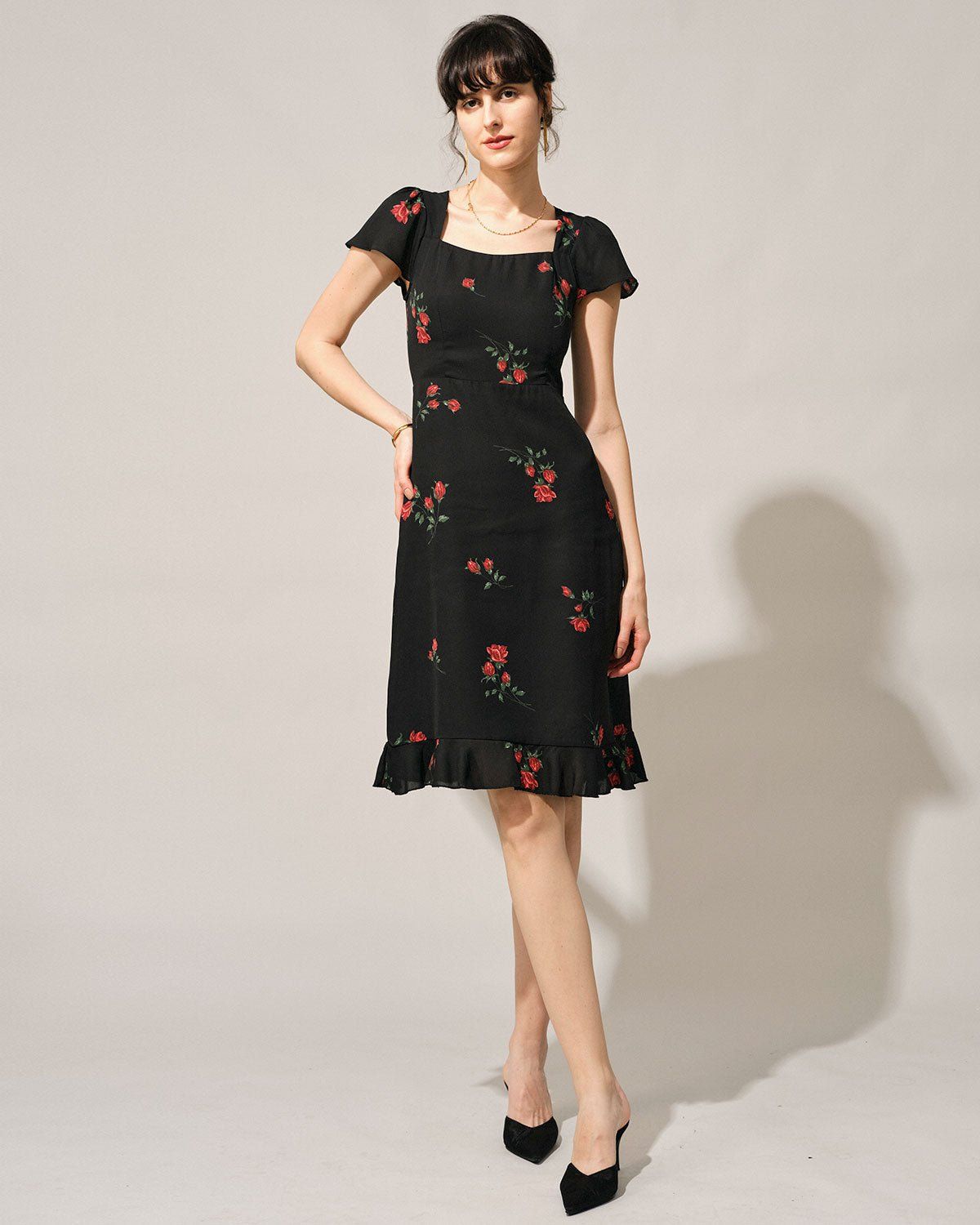 The Black Square Neck Backless Floral Midi Dress sold by rihoas