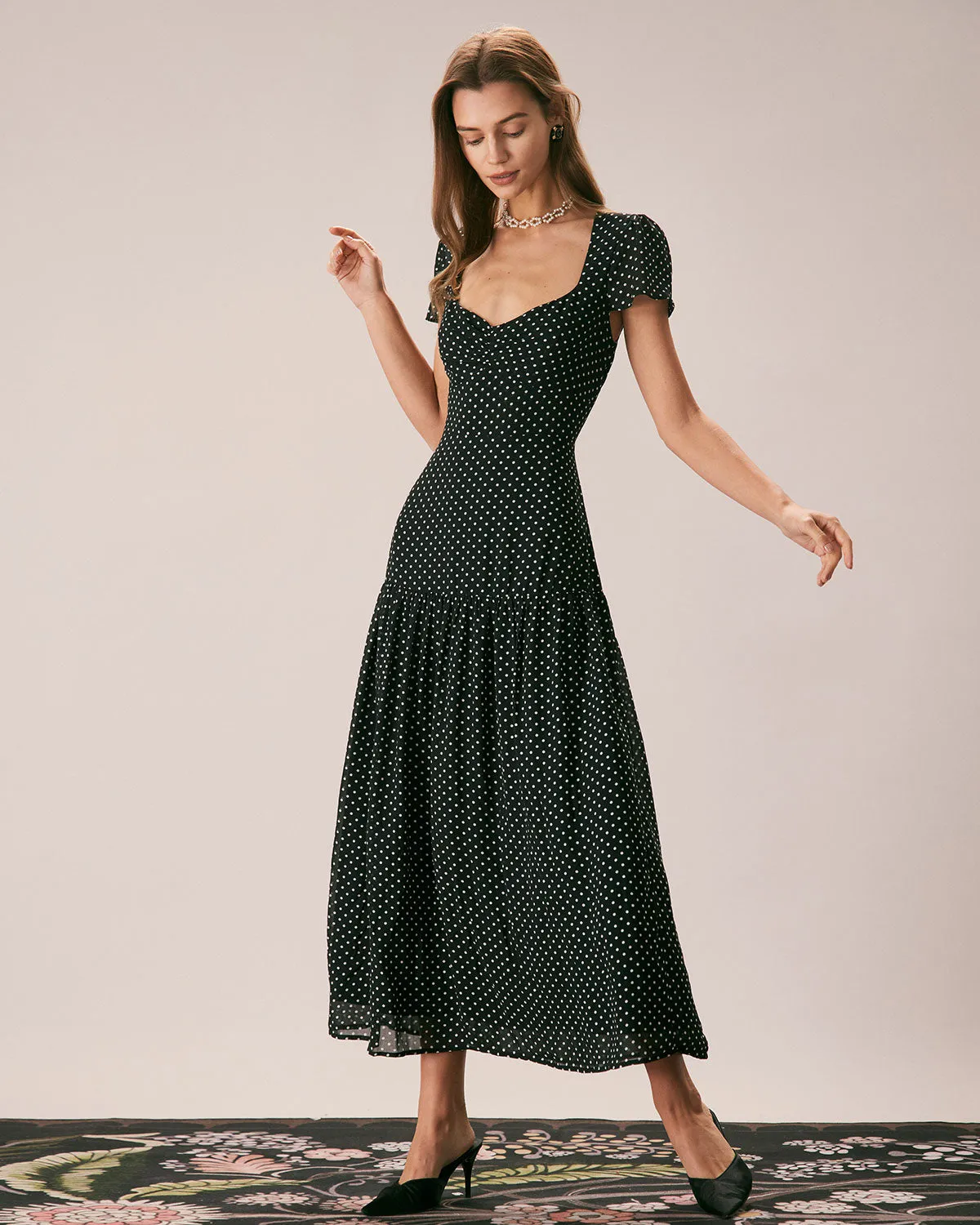 The Black Sweetheart Neck Polka Dot Maxi Dress sold by rihoas product image thumbnail 3