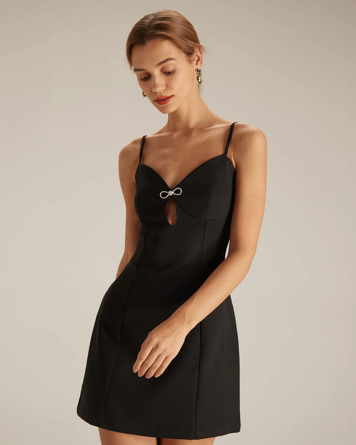 The Black V Neck Cutout Sleeveless Mini Dress sold by rihoas product image thumbnail 3