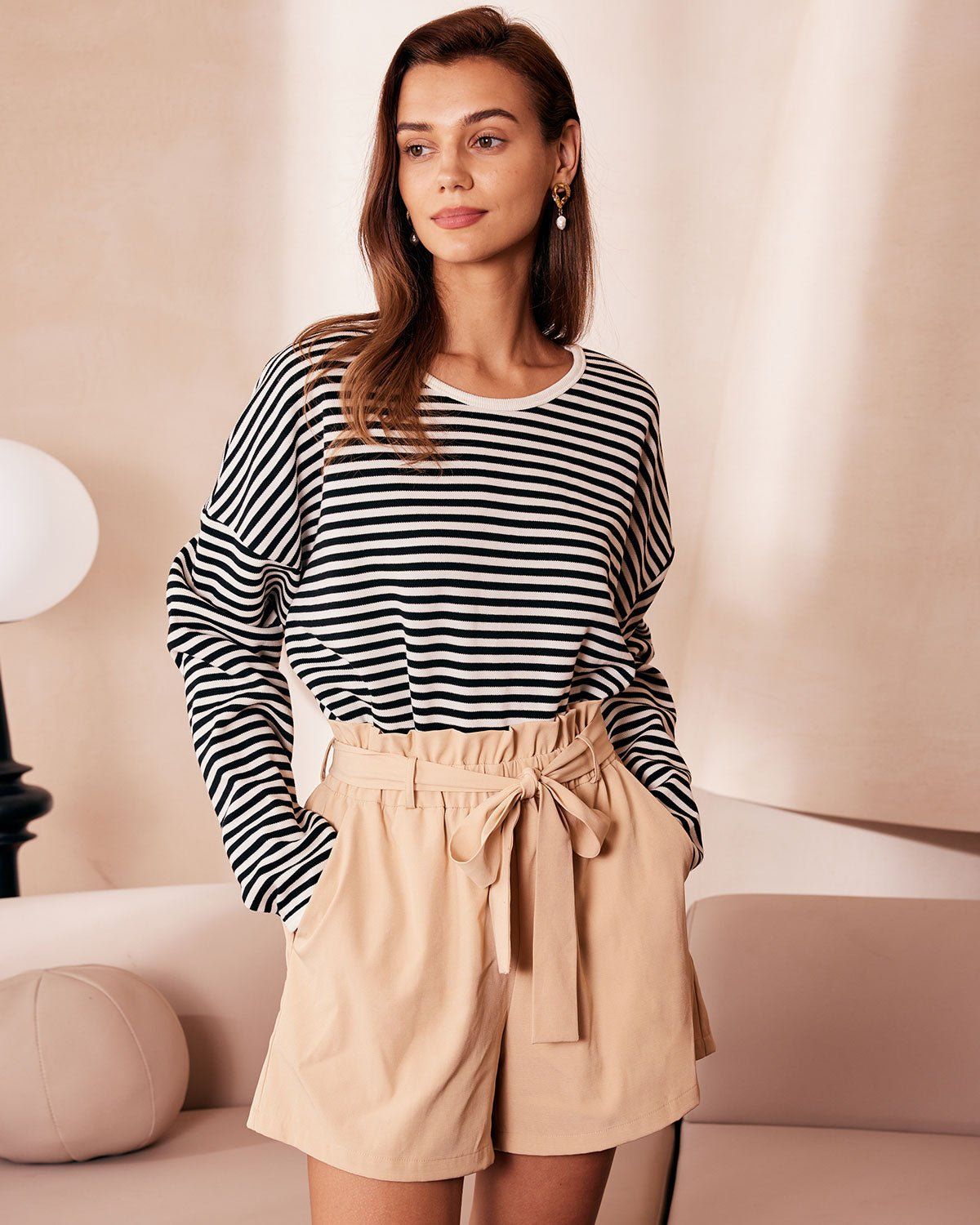The Black Round Neck Striped Knit Sweatshirt sold by rihoas product image thumbnail 4