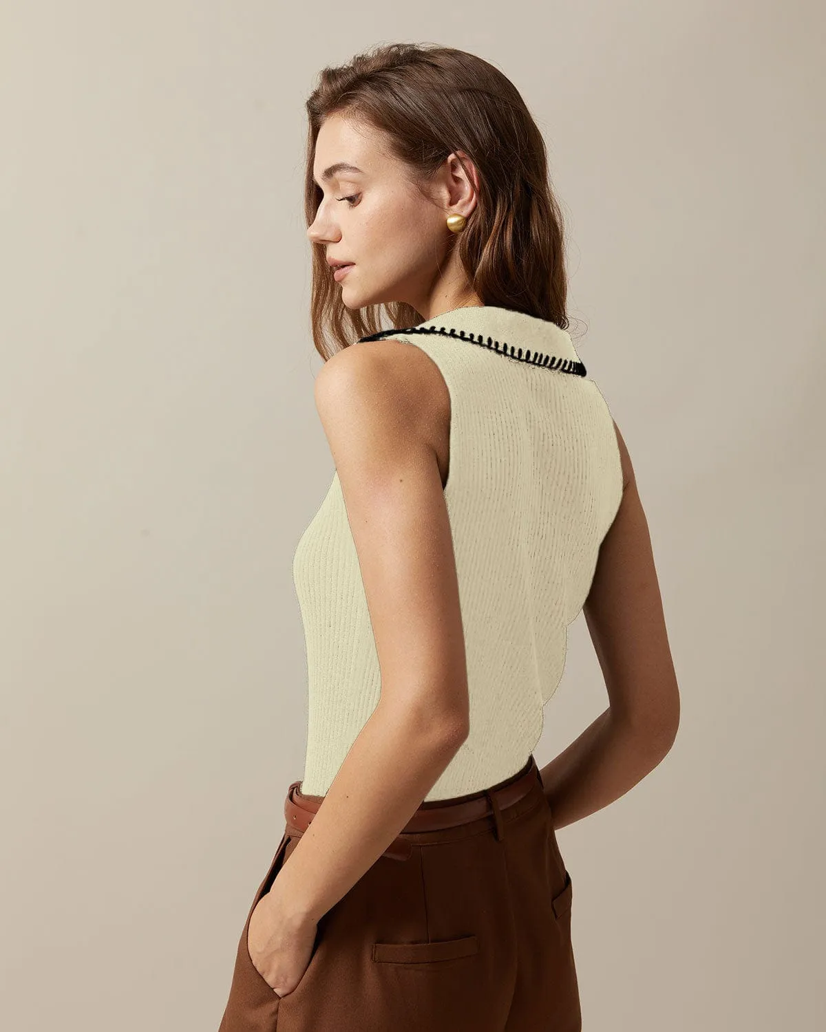 The Beige V Neck Seam Colorblock Ribbed Tank Top sold by rihoas product image thumbnail 2