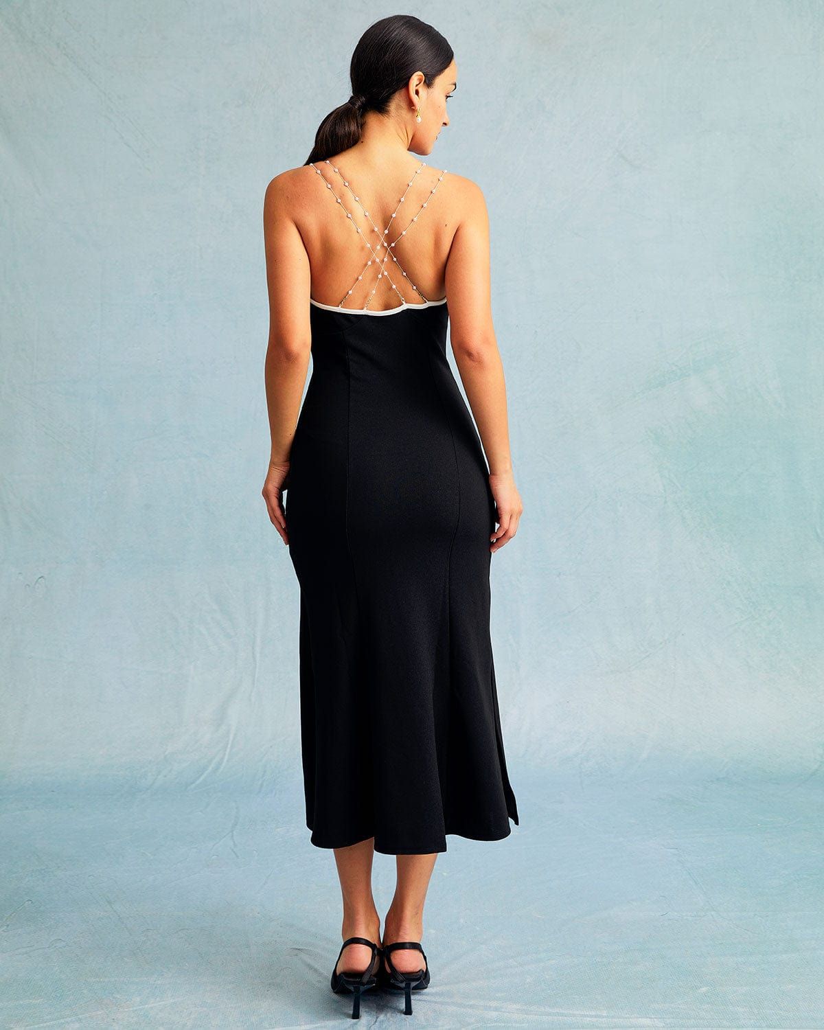 The Black V Neck Beaded Strap Midi Dress sold by rihoas product image thumbnail 2