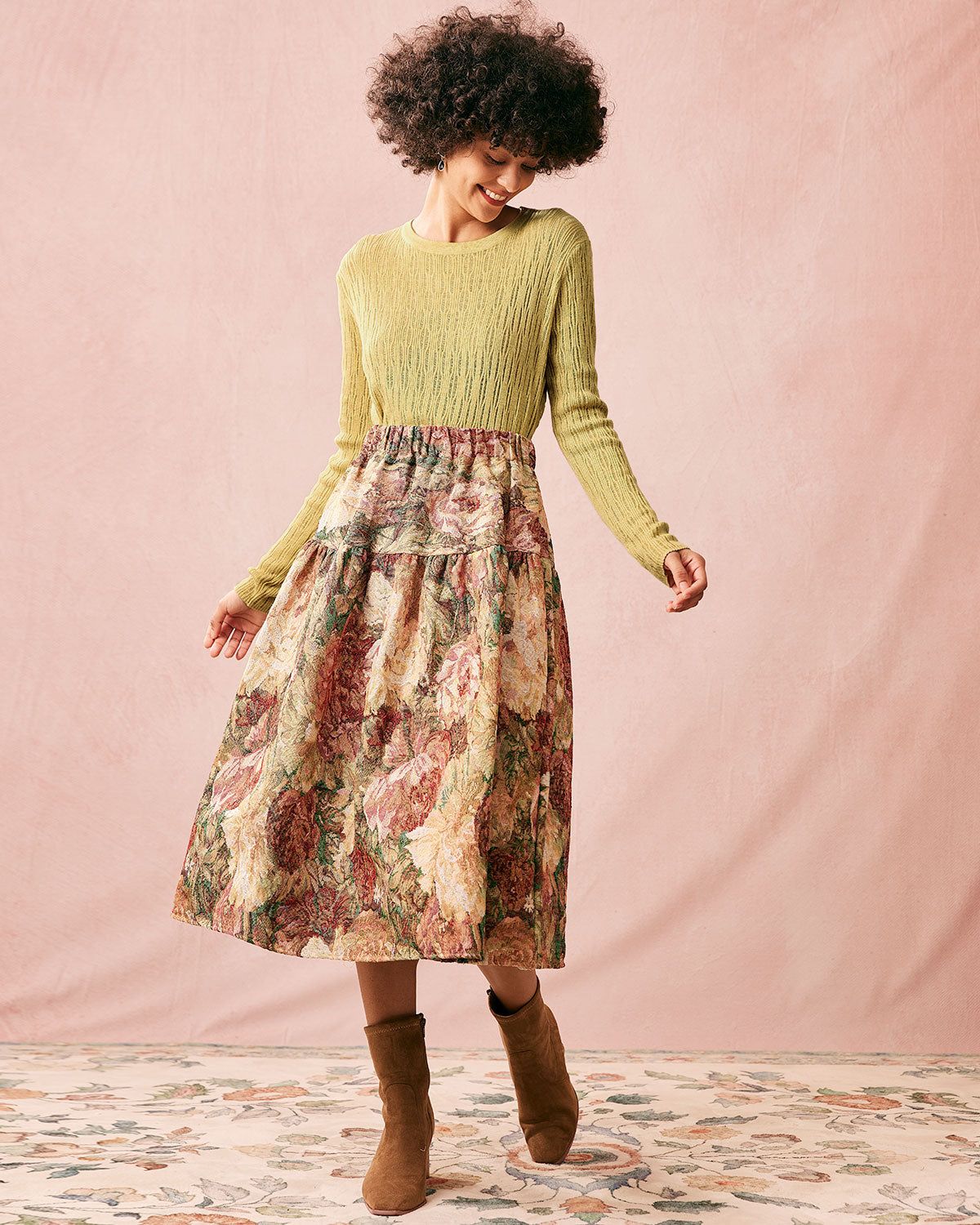 The High Waisted Floral Tiered Midi Skirt sold by rihoas product image thumbnail 4
