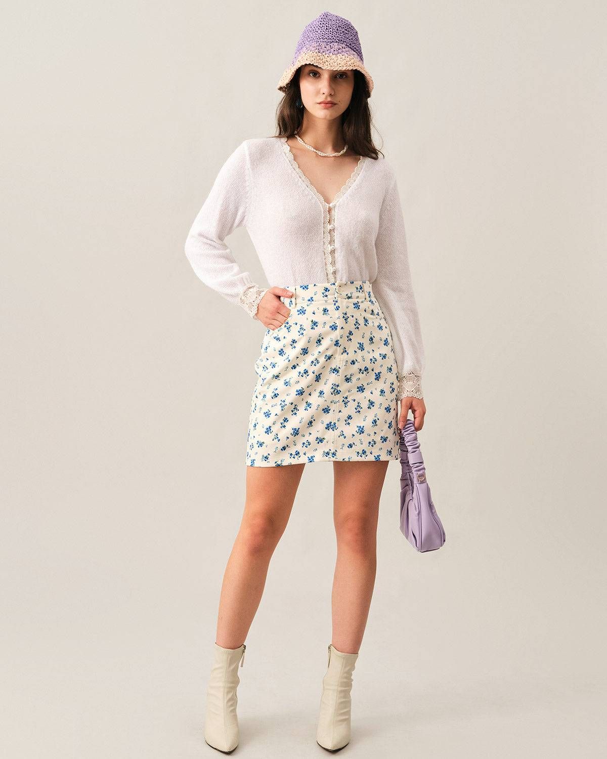 The Lace Trim Pearl Single-breasted Knit Top sold by rihoas product image thumbnail 4