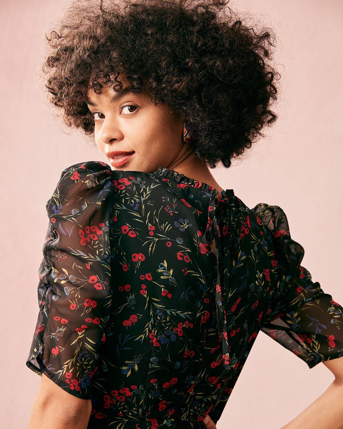 The Round Neck Floral Mesh Midi Dress sold by rihoas product image thumbnail 2