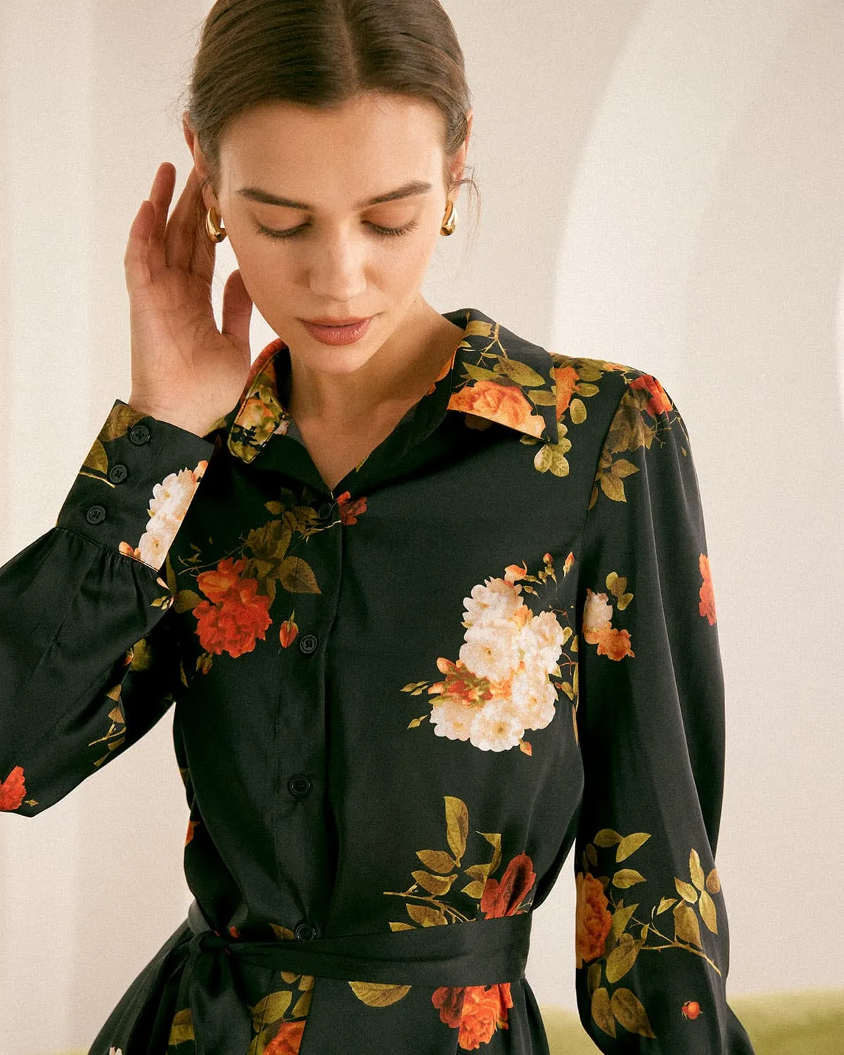 The Black Lapel Button Floral Satin Mini Dress sold by rihoas product image thumbnail 2