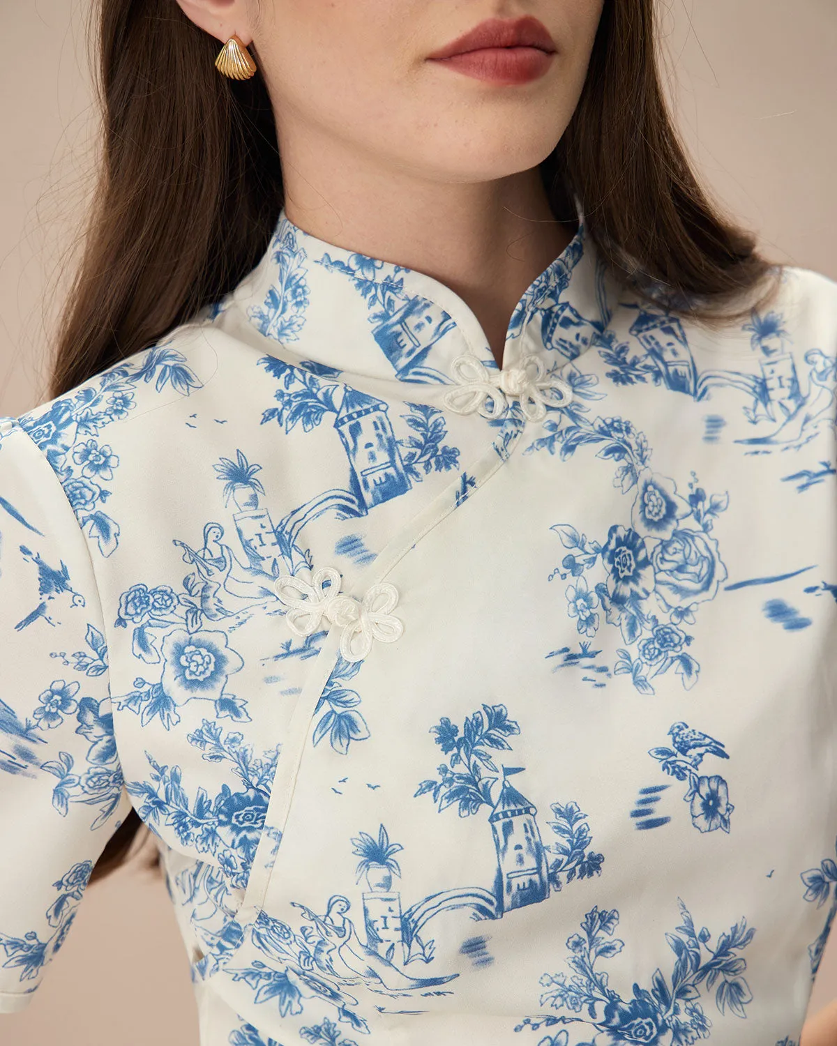 The Blue Mandarin Collar Floral Cheongsam sold by rihoas product image thumbnail 2
