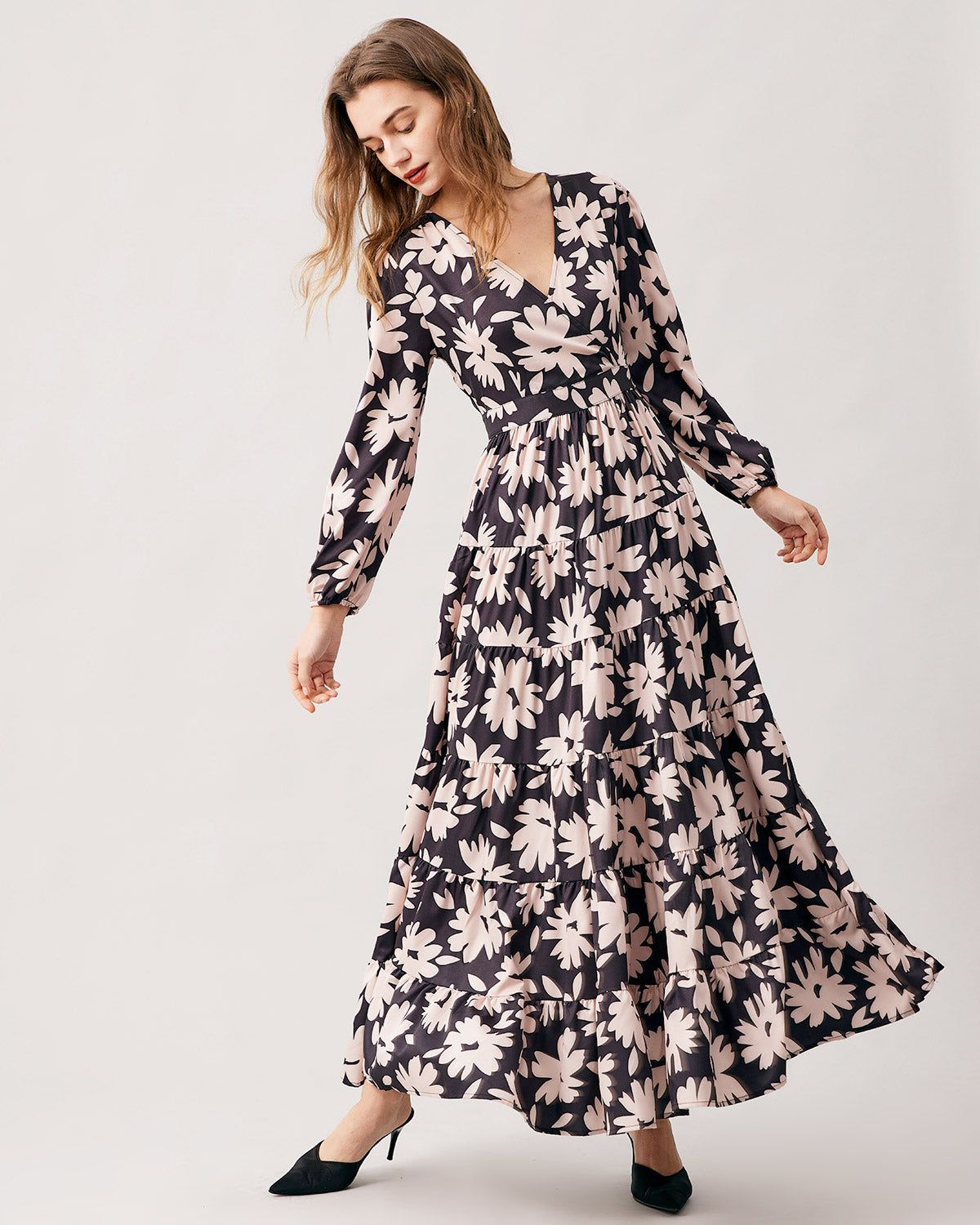 The V Neck Floral Tiered Long Sleeve Maxi Dress sold by rihoas product image thumbnail 4
