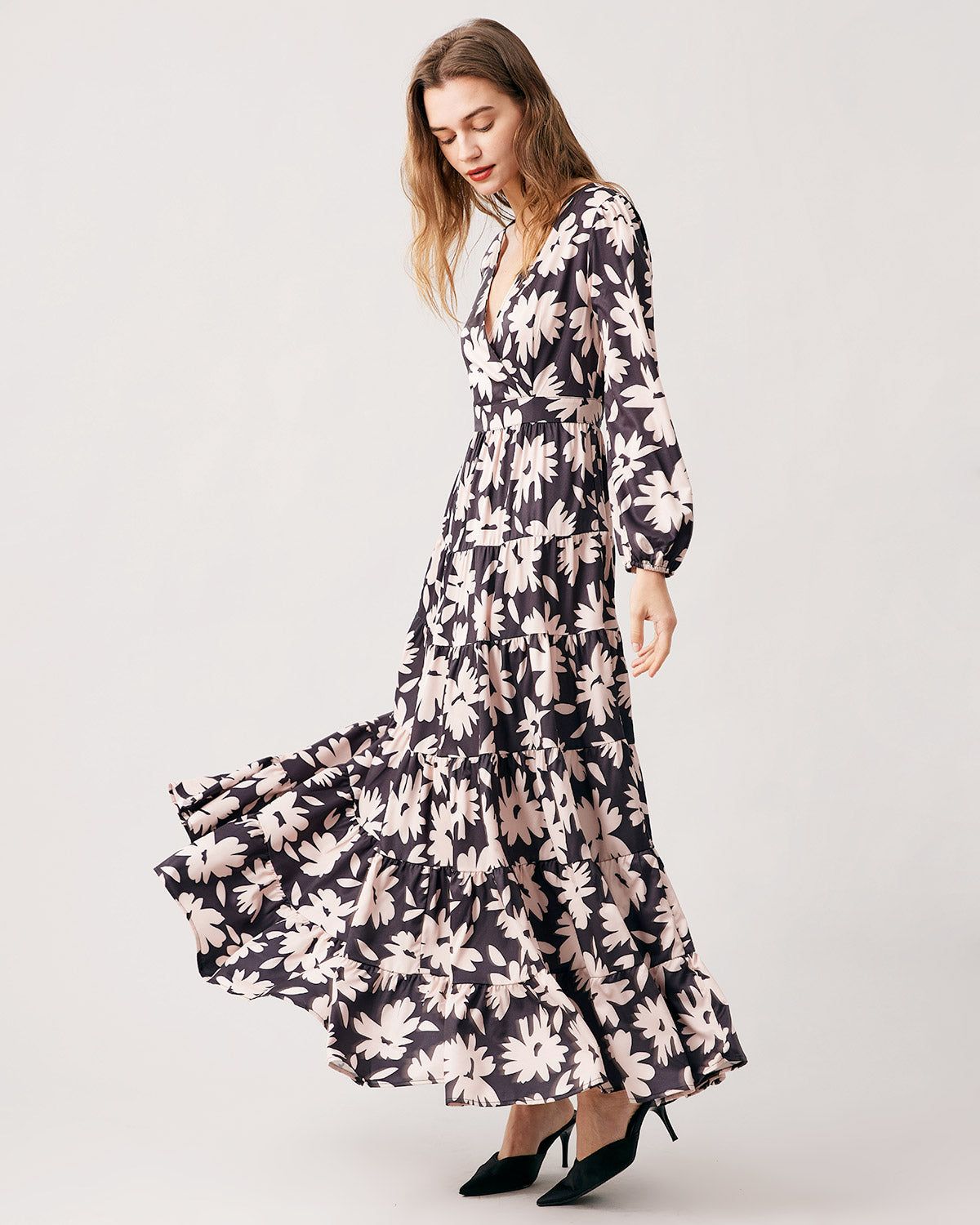 The V Neck Floral Tiered Long Sleeve Maxi Dress sold by rihoas product image thumbnail 5