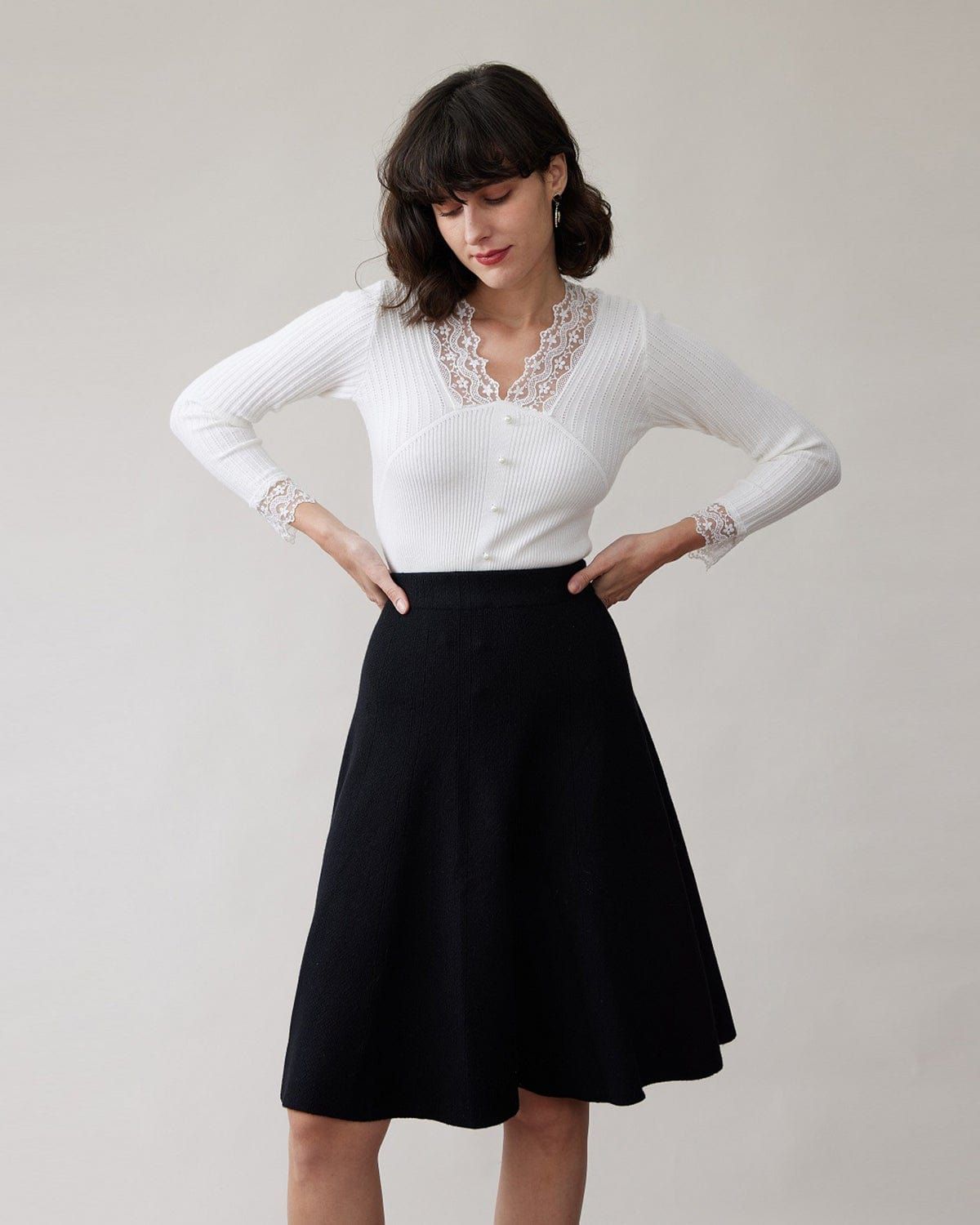 The A-line Knitted Midi Skirt sold by rihoas product image thumbnail 2