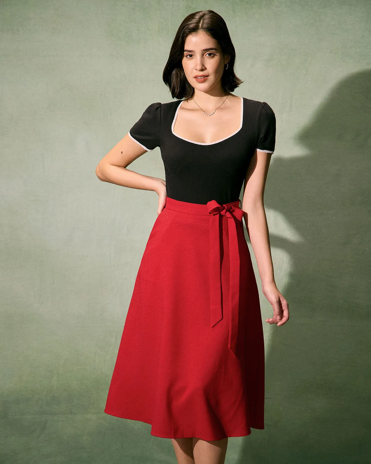 The Black Square Neck Lace Trim Tee sold by rihoas product image thumbnail 3