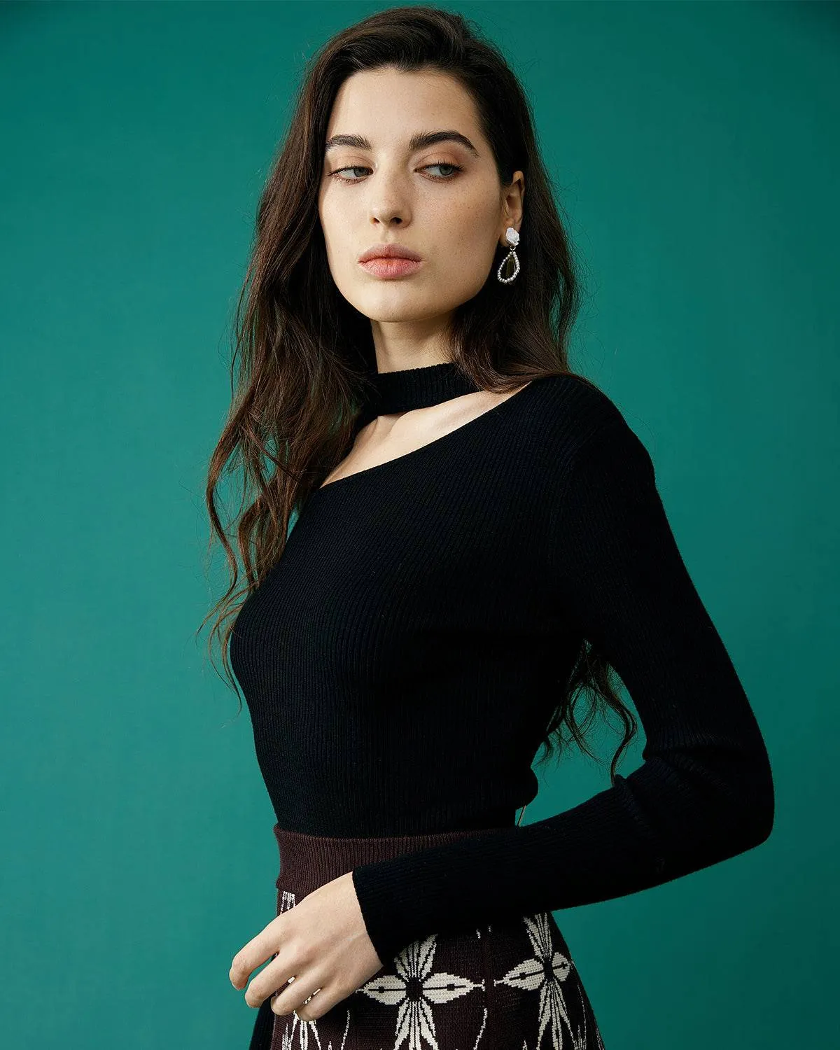 The Slim-Fitting Cutout Knit Top sold by rihoas product image thumbnail 3