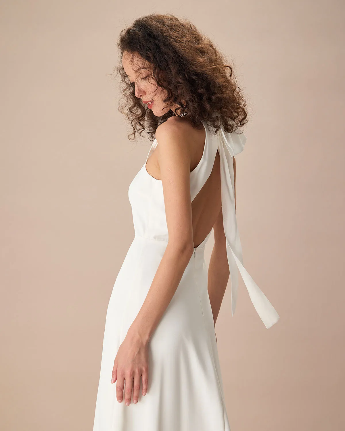 The White Bowknot Halter Maxi Dress sold by rihoas product image thumbnail 2