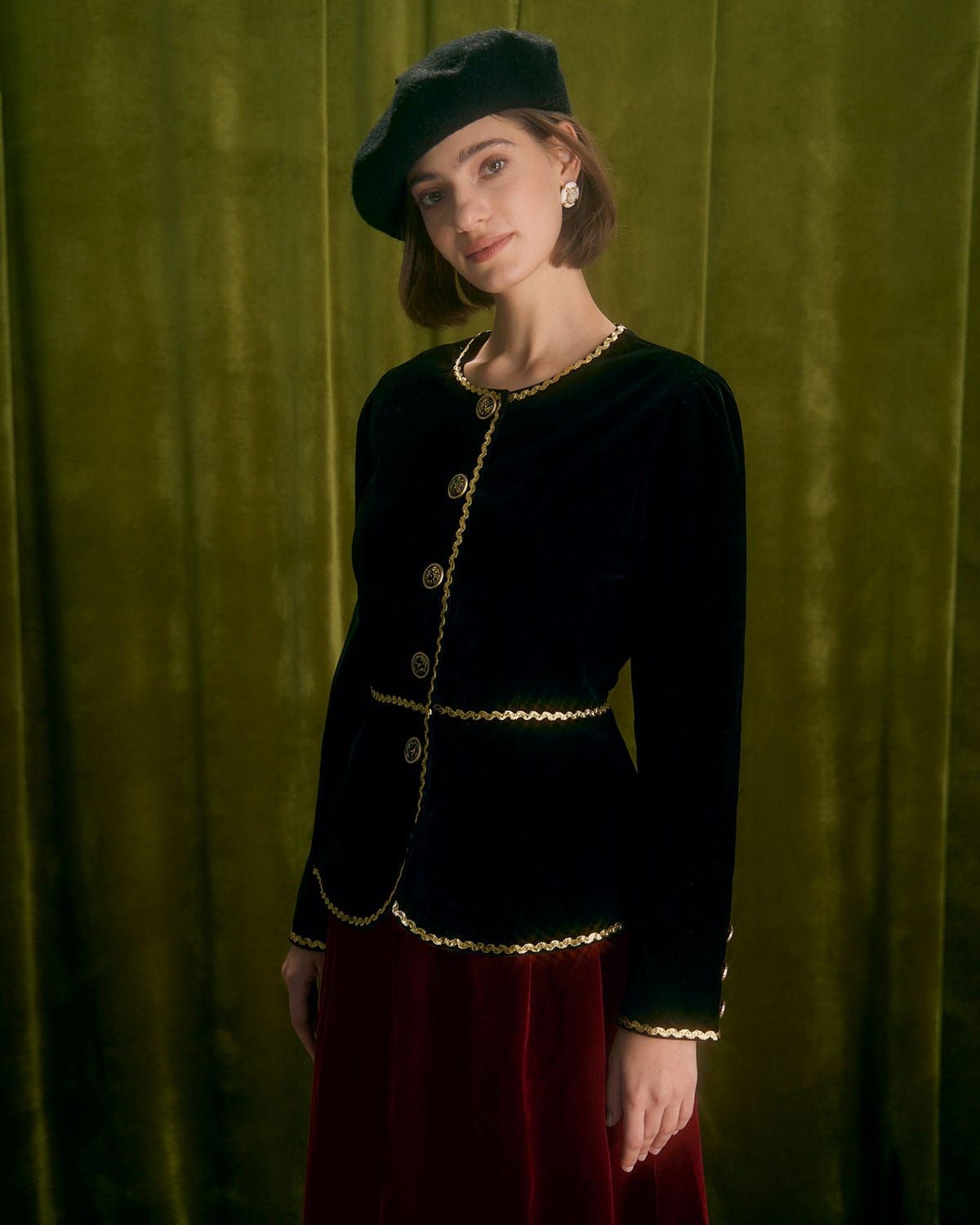 The Black Contrast Trim Button Velvet Jacket sold by rihoas product image thumbnail 4