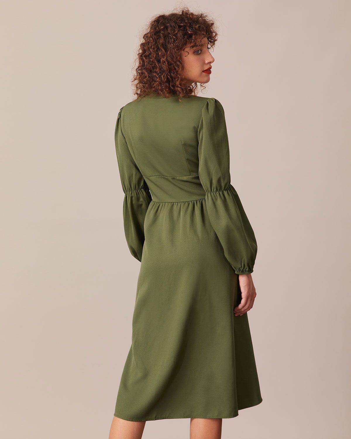 The Green Deep V Neck Puff Sleeve Midi Dress sold by rihoas product image thumbnail 5