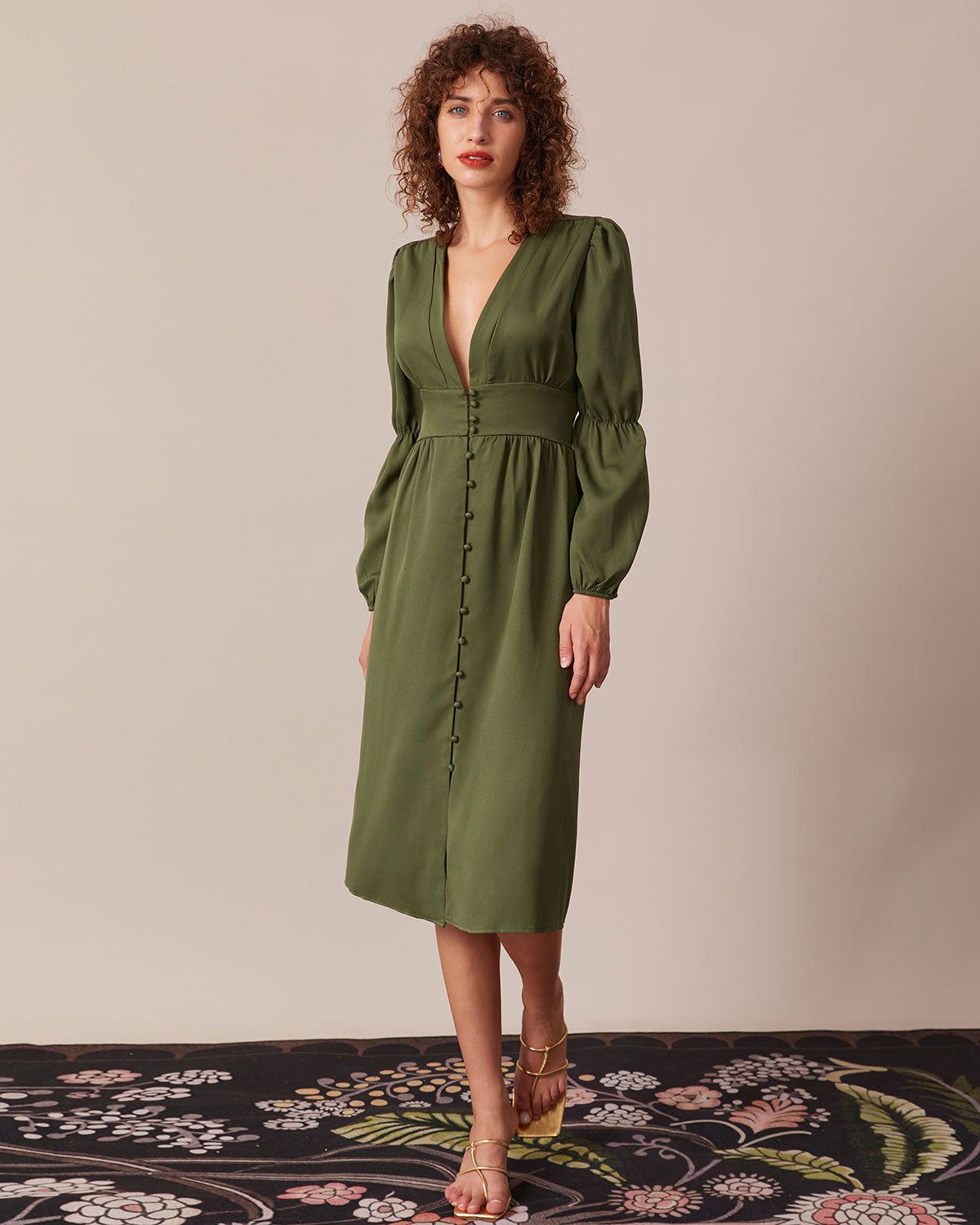The Green Deep V Neck Puff Sleeve Midi Dress sold by rihoas product image thumbnail 2