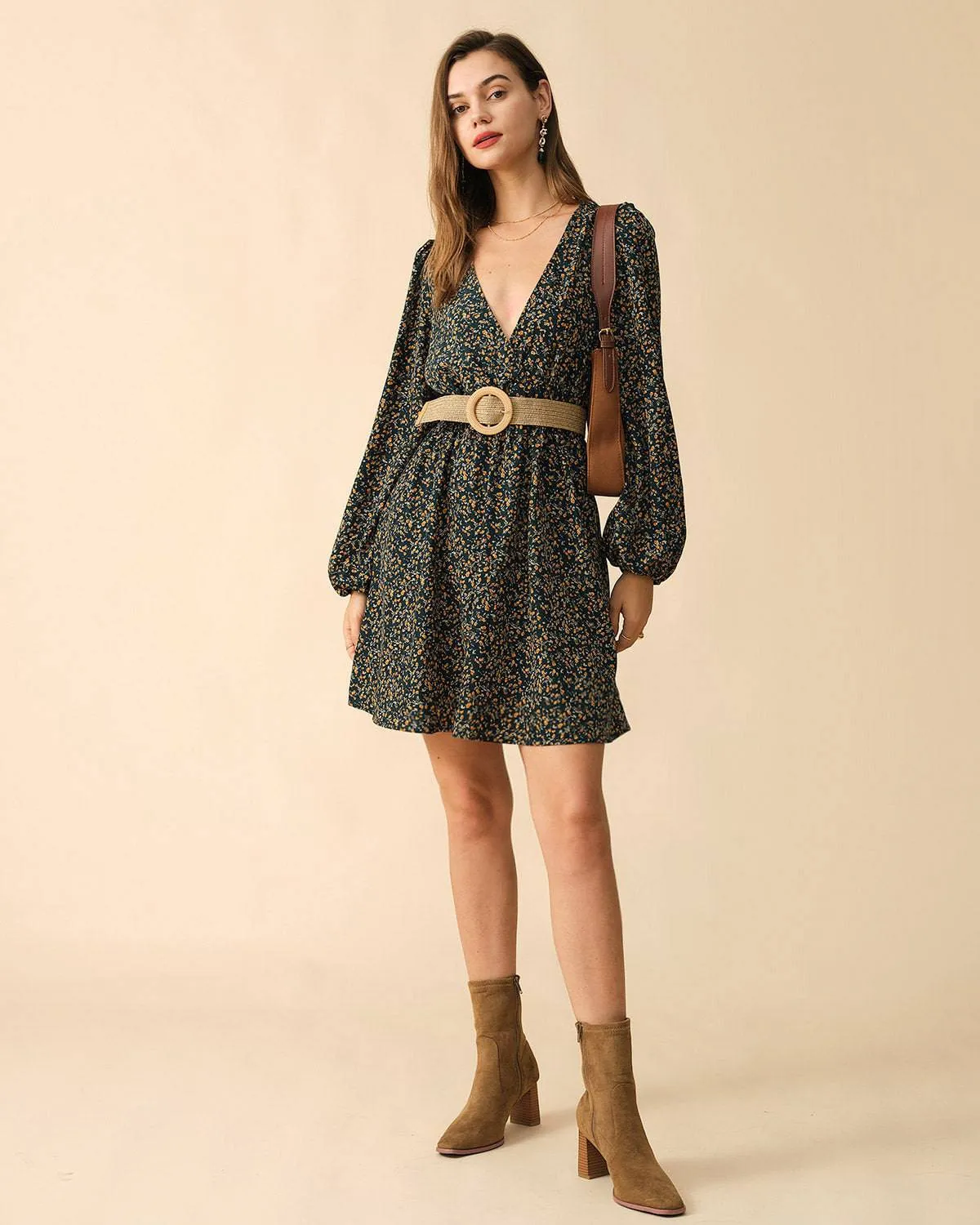 The V Neck Elastic Waist Mini Dress sold by rihoas product image thumbnail 3